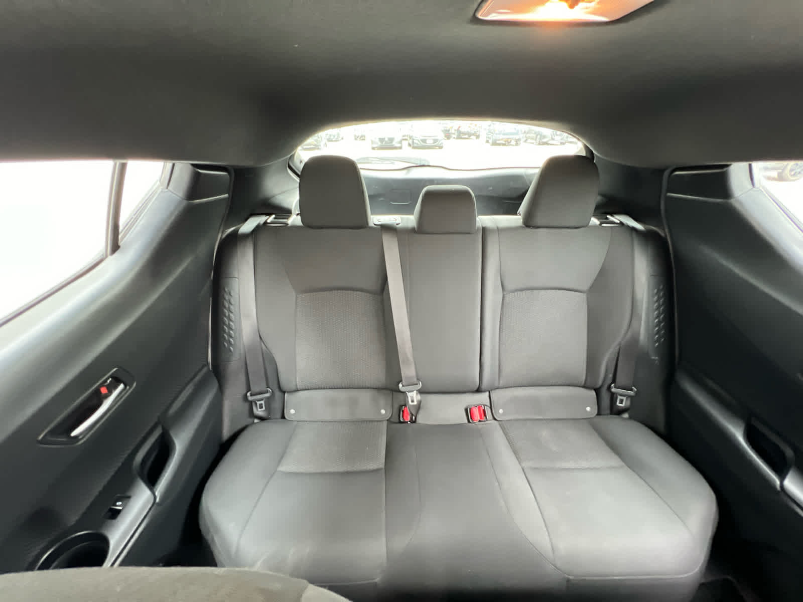 2018 Toyota C-HR XLE Premium 18