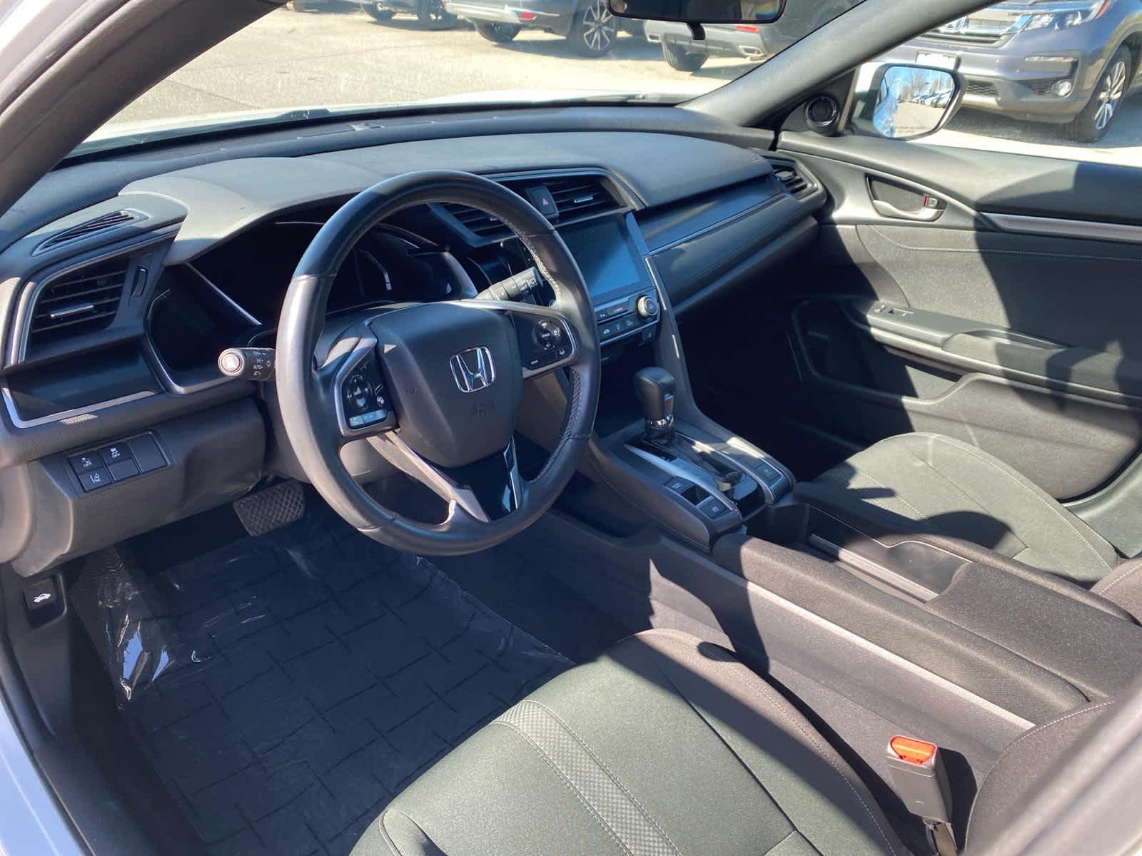 2021 Honda Civic Hatchback EX 6