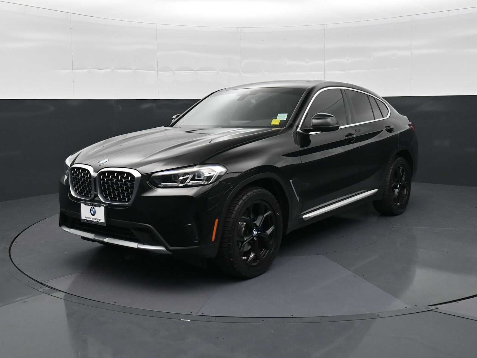 2022 BMW X4 xDrive30i
