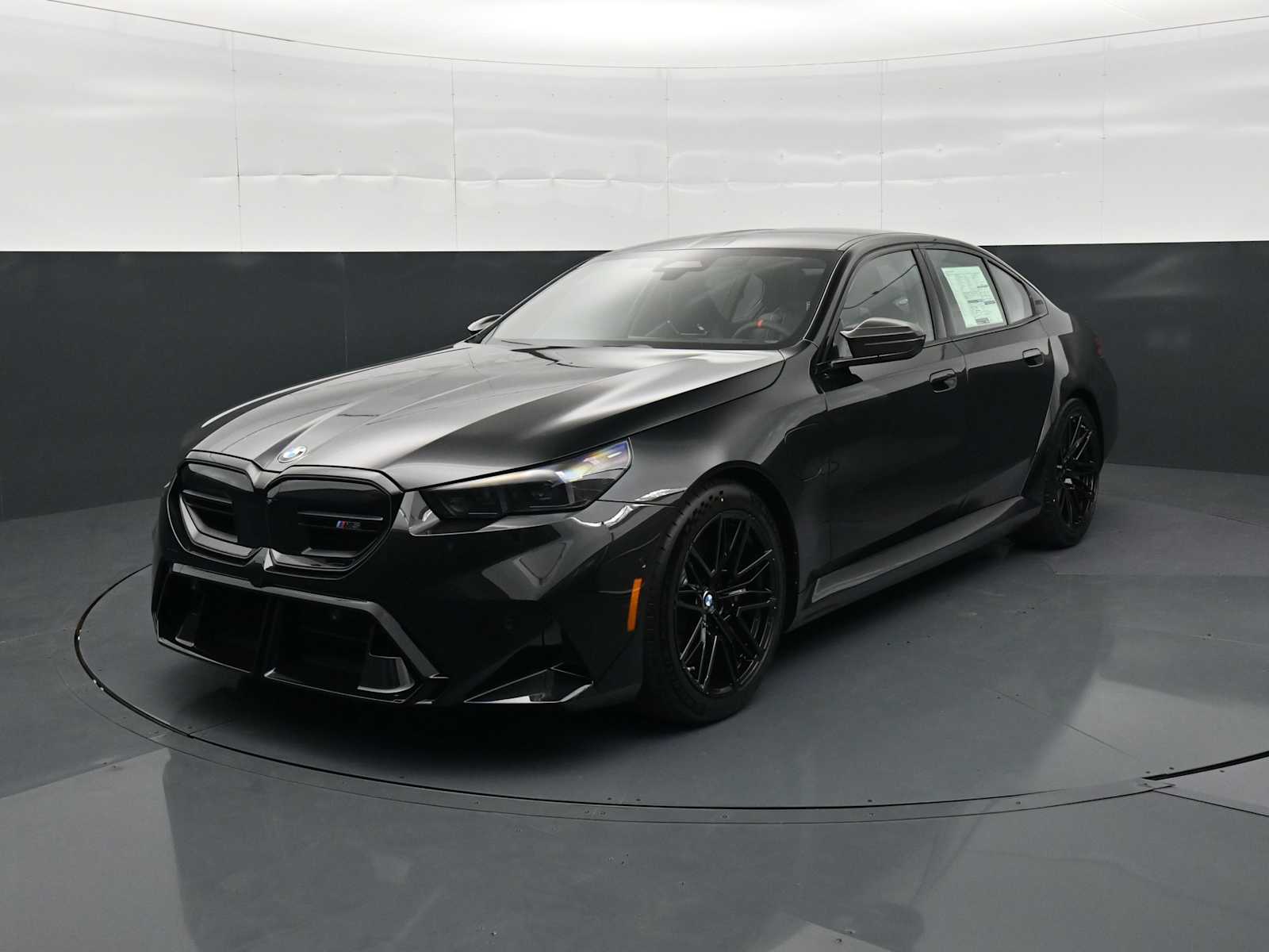 2027 BMW M5