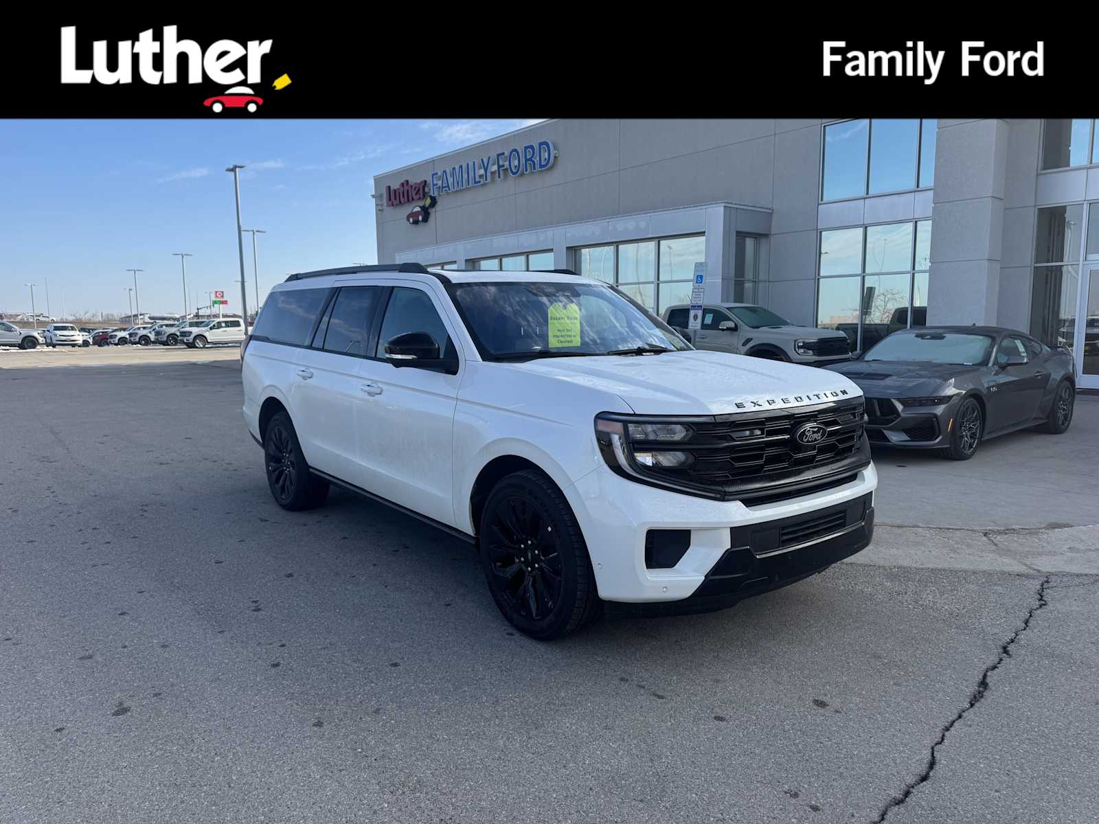 White 2025 Ford Expedition MAX Platinum 4WD SUV / Crossover Four-Wheel Drive Automatic