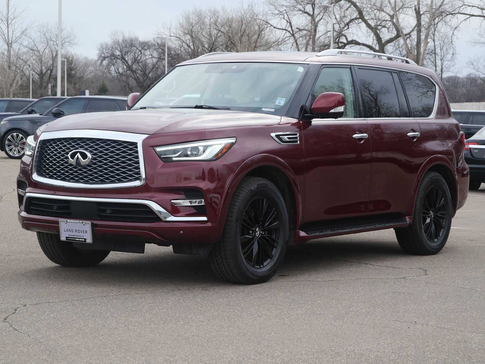 Red 2022 INFINITI QX80 Luxe 4WD SUV / Crossover All-Wheel Drive Automatic