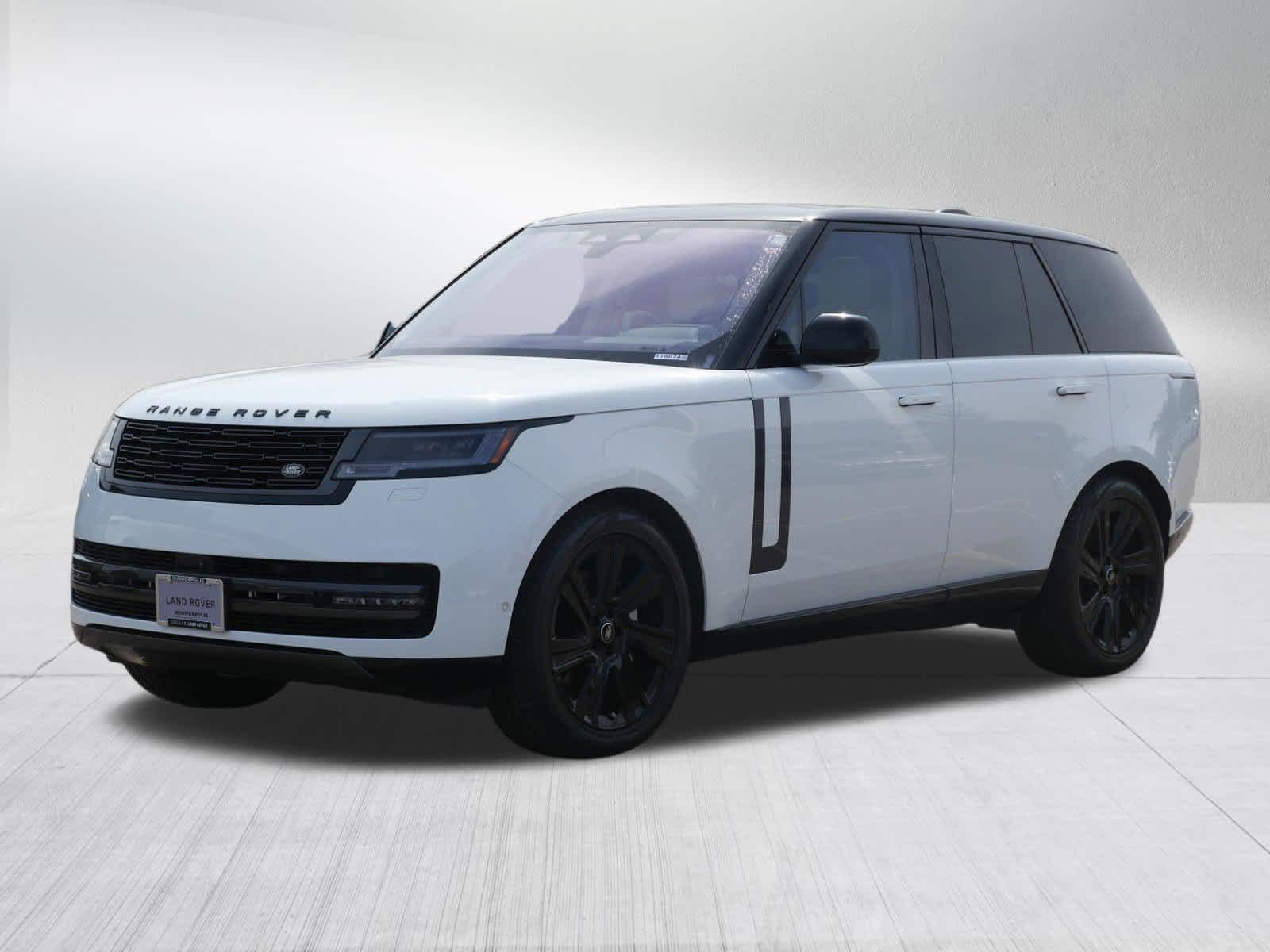 White 2023 Land Rover Range Rover P400 SE AWD SUV / Crossover All-Wheel Drive Automatic