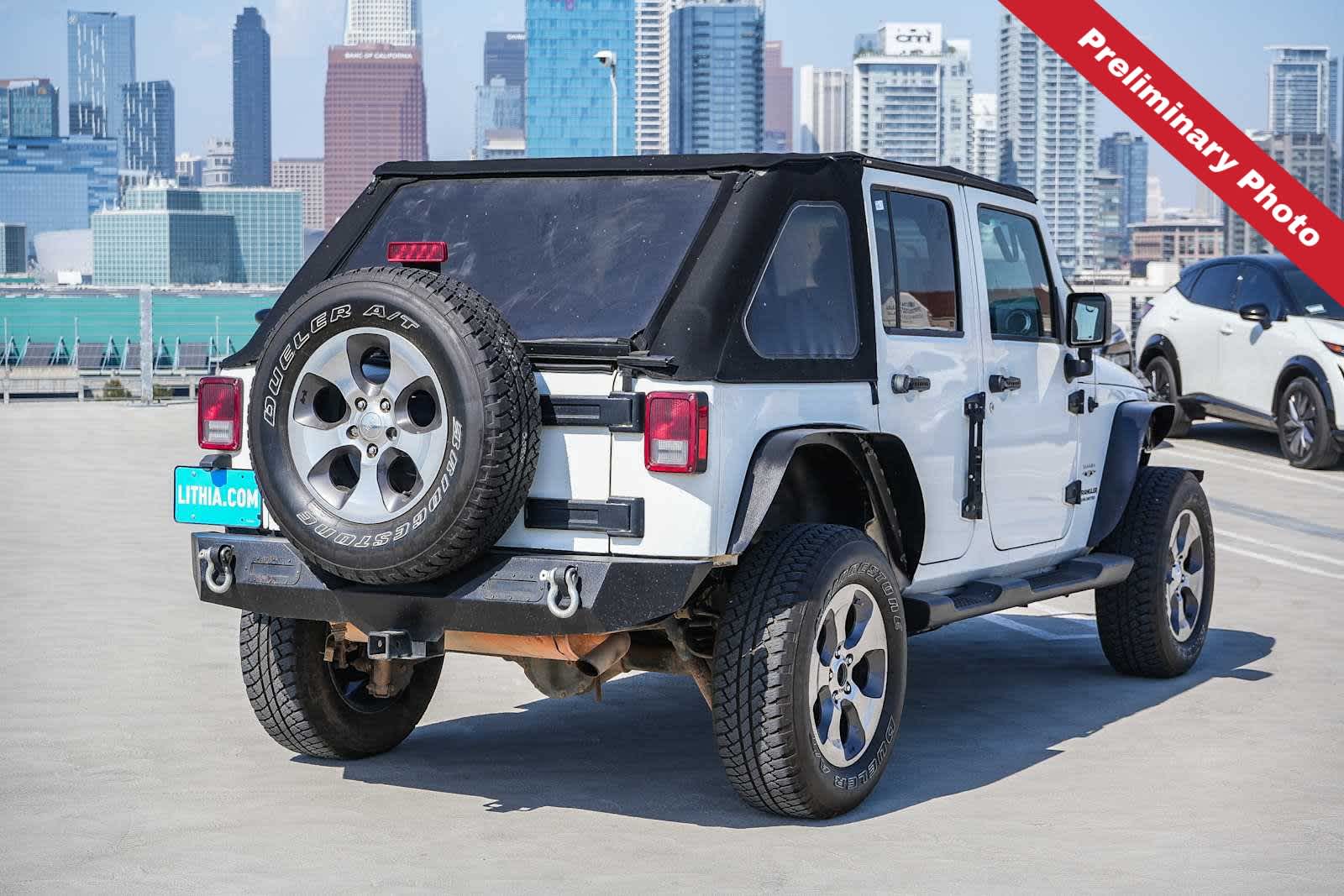 View vehicle photo 6