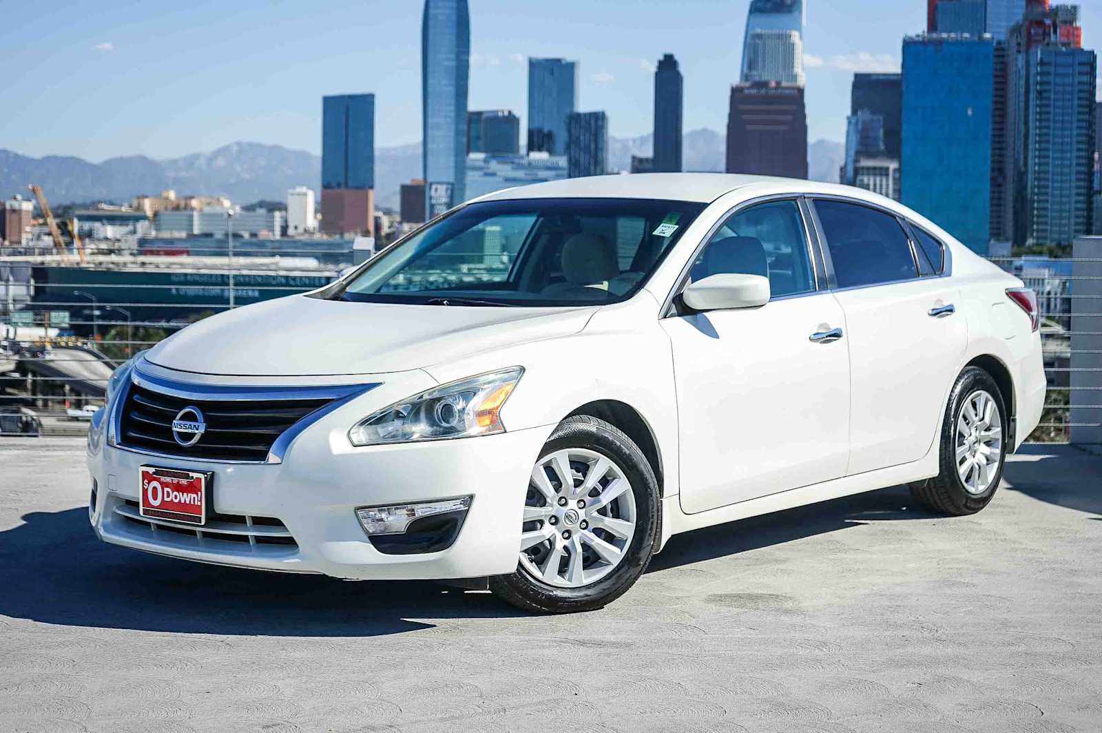 Pearl White 2015 Nissan Altima Sedan Front-Wheel Drive Continuously Variable Transmission