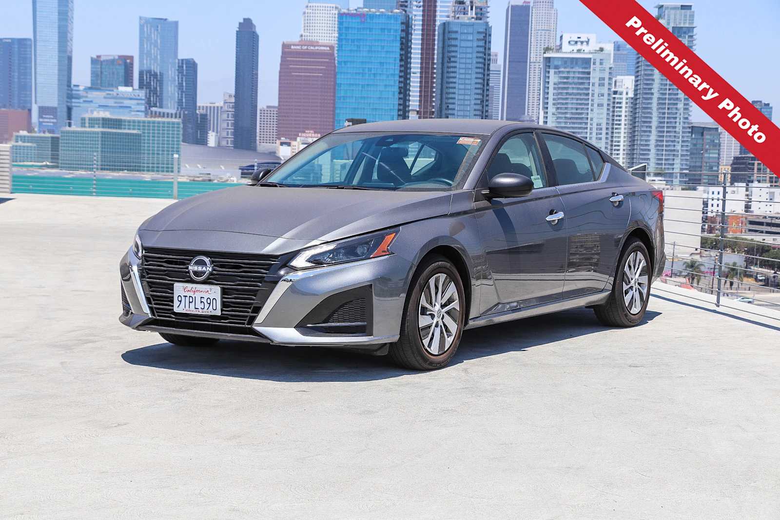 Gray (Gun Metallic) 2025 Nissan Altima Sedan Front-Wheel Drive Continuously Variable Transmission