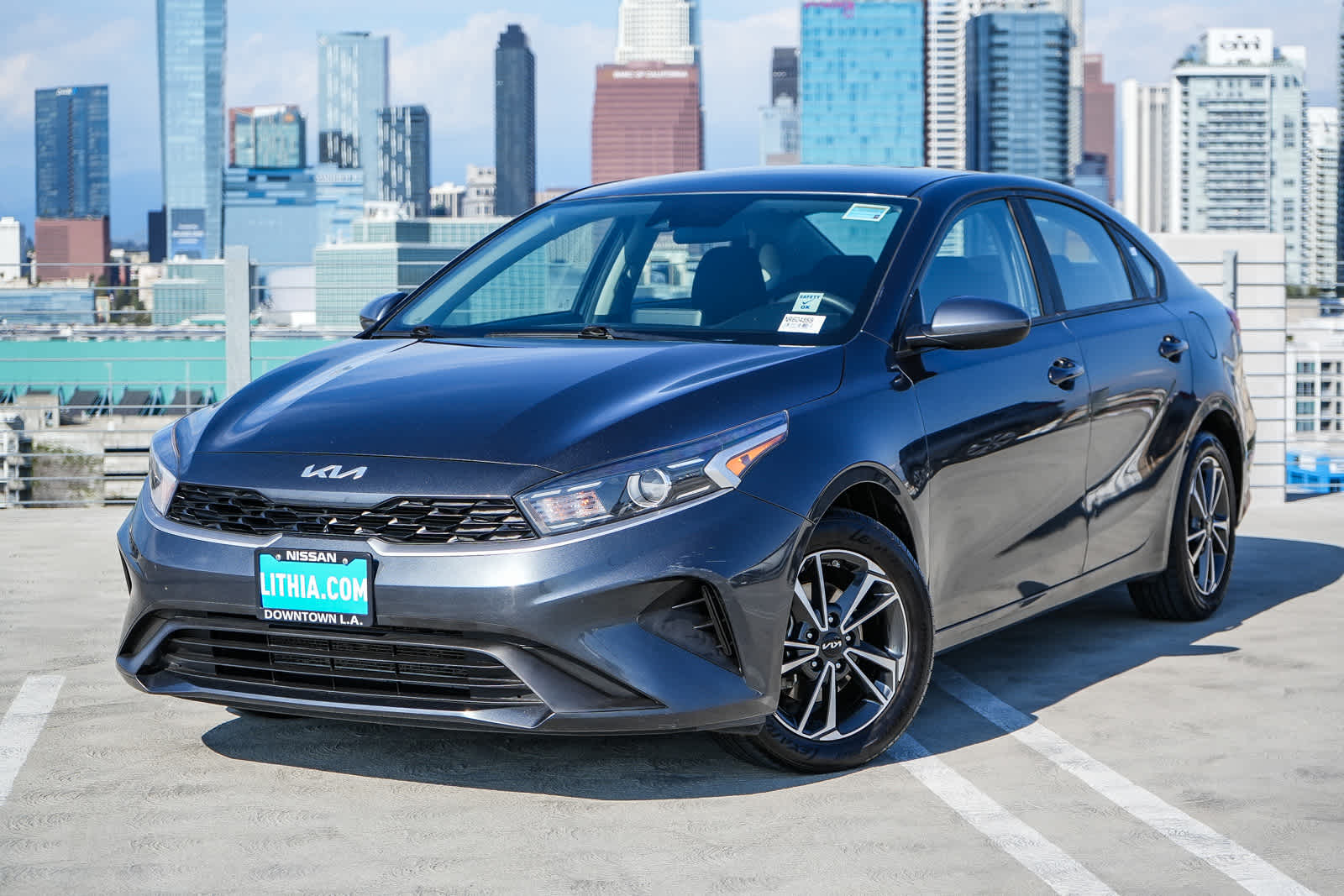 Gravity Gray 2023 Kia Forte LXS FWD Sedan Front-Wheel Drive Continuously Variable Transmission