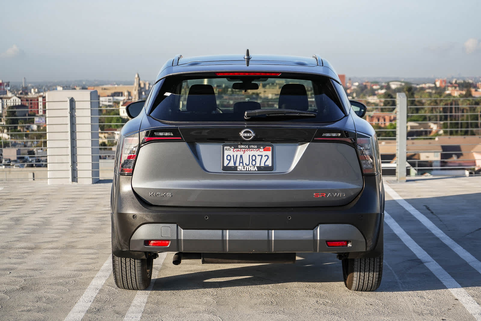 View vehicle photo 7