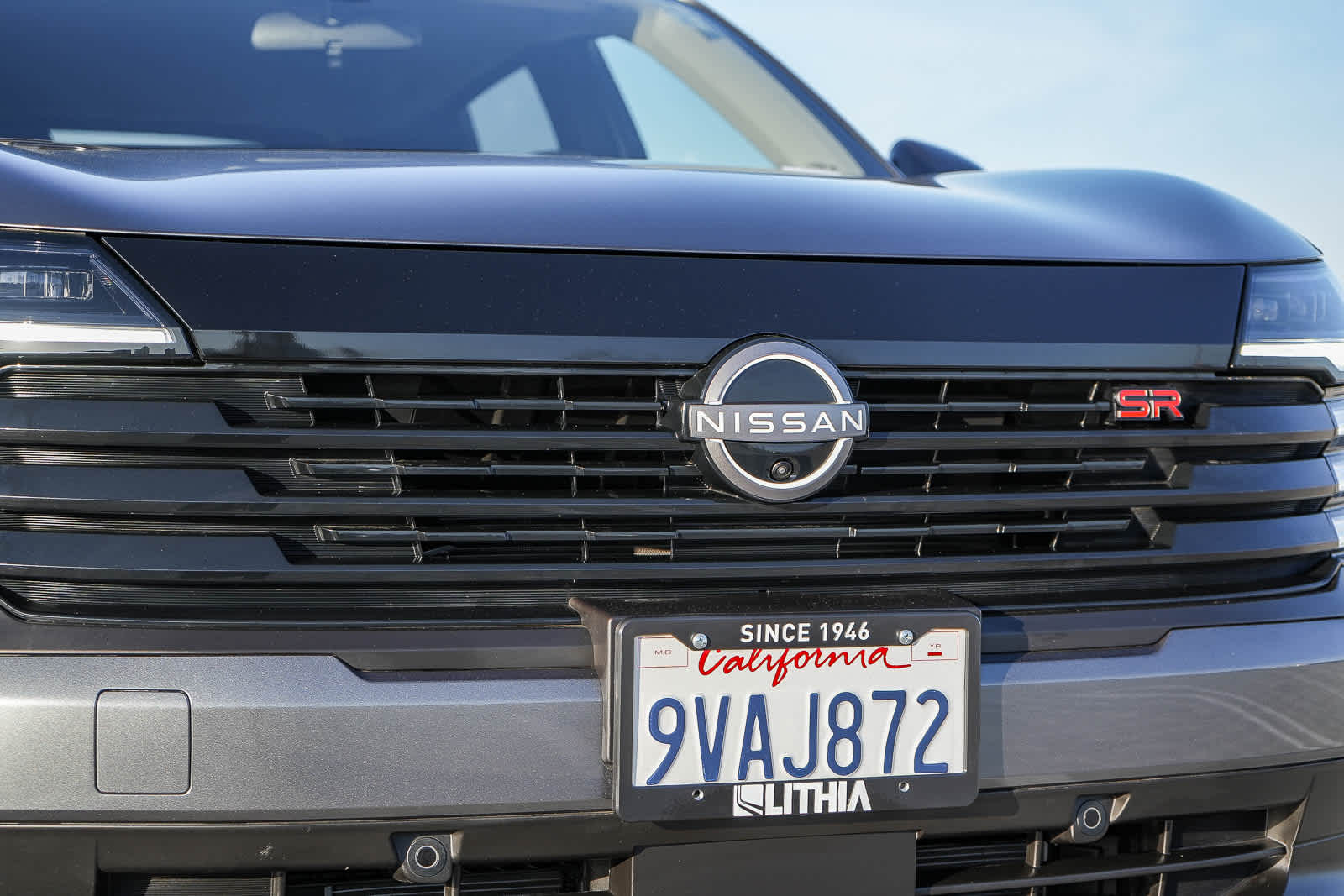 View vehicle photo 5