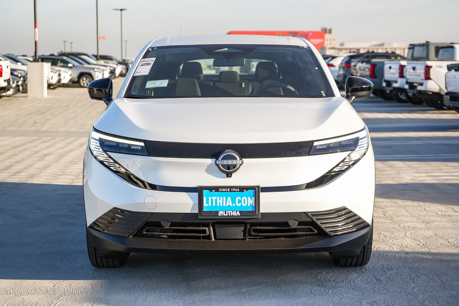 View vehicle photo 2