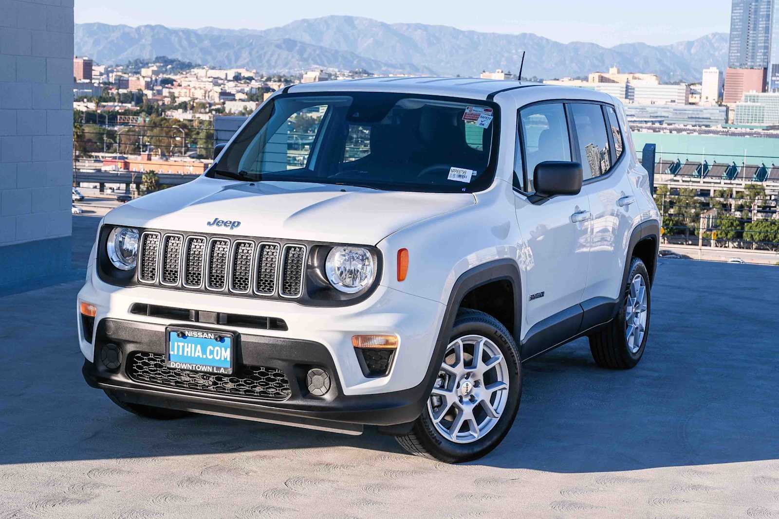 2023 Jeep Renegade Latitude 4WD
