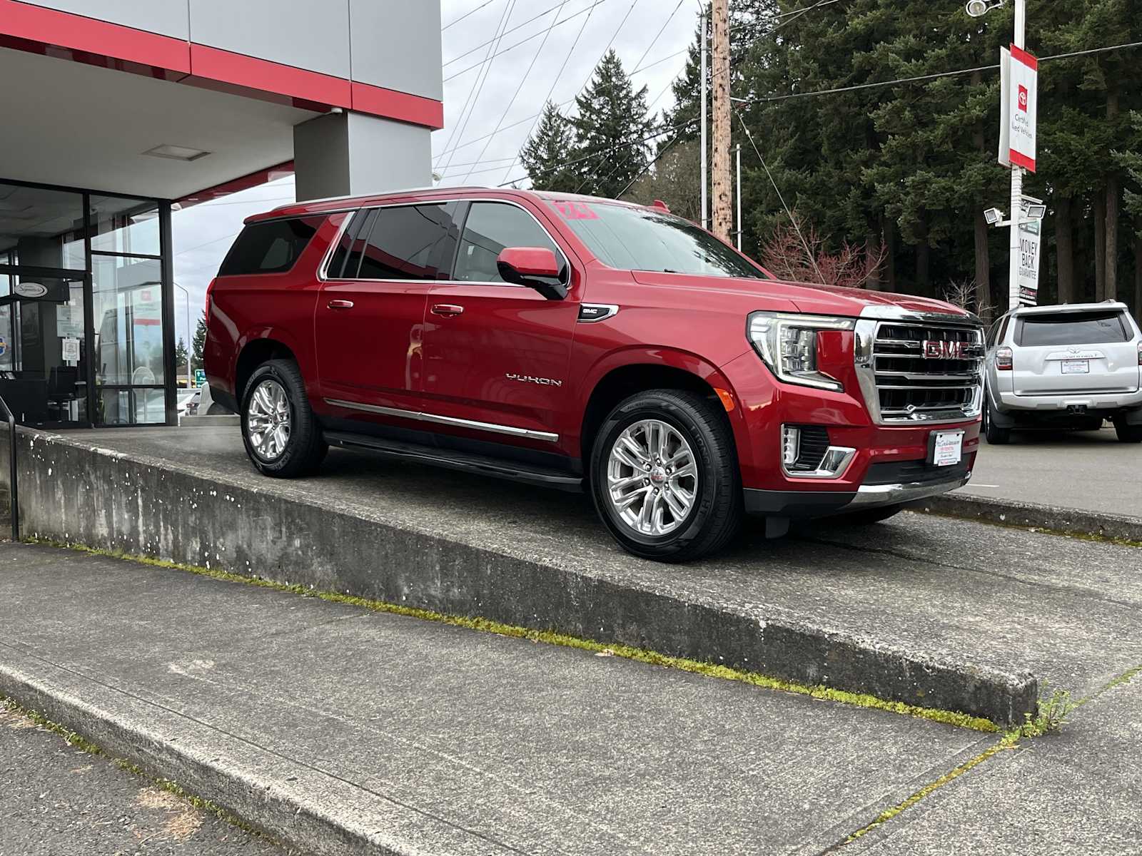 2024 GMC Yukon XL SLT 4WD