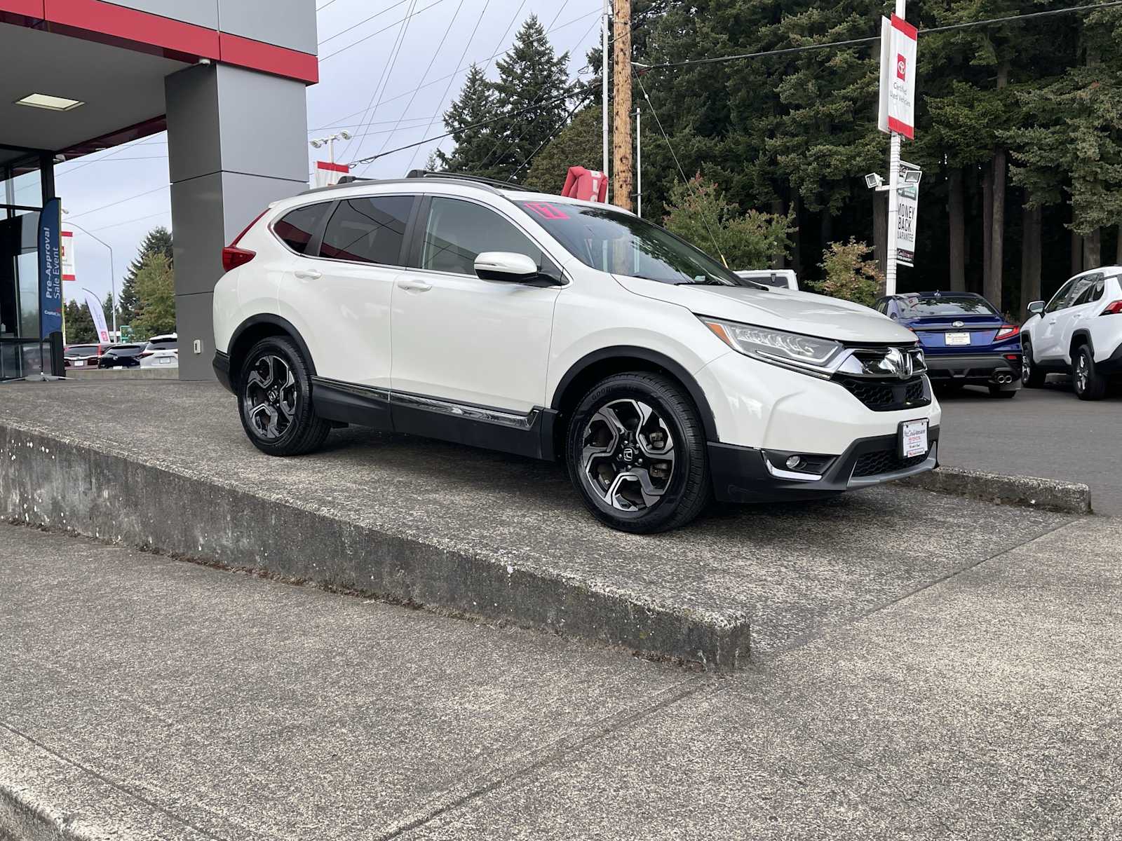 2017 Honda CR-V Touring FWD