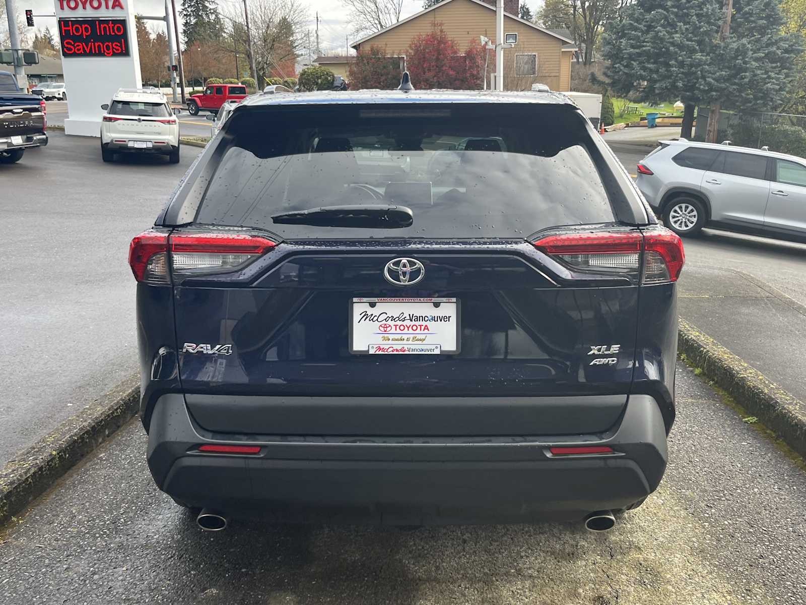 View vehicle photo 6