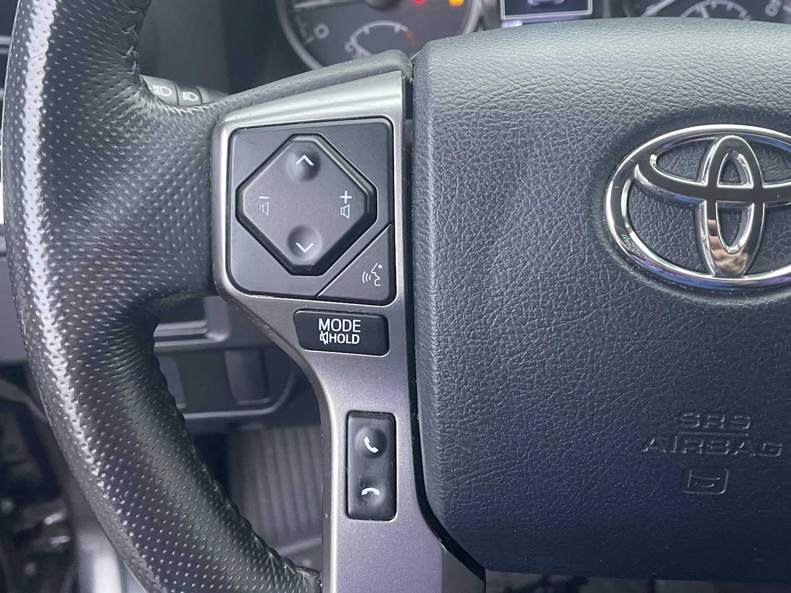 Magnetic Gray Metallic 2017 Toyota Tacoma Pickup Truck 4X2 6-Speed Automatic