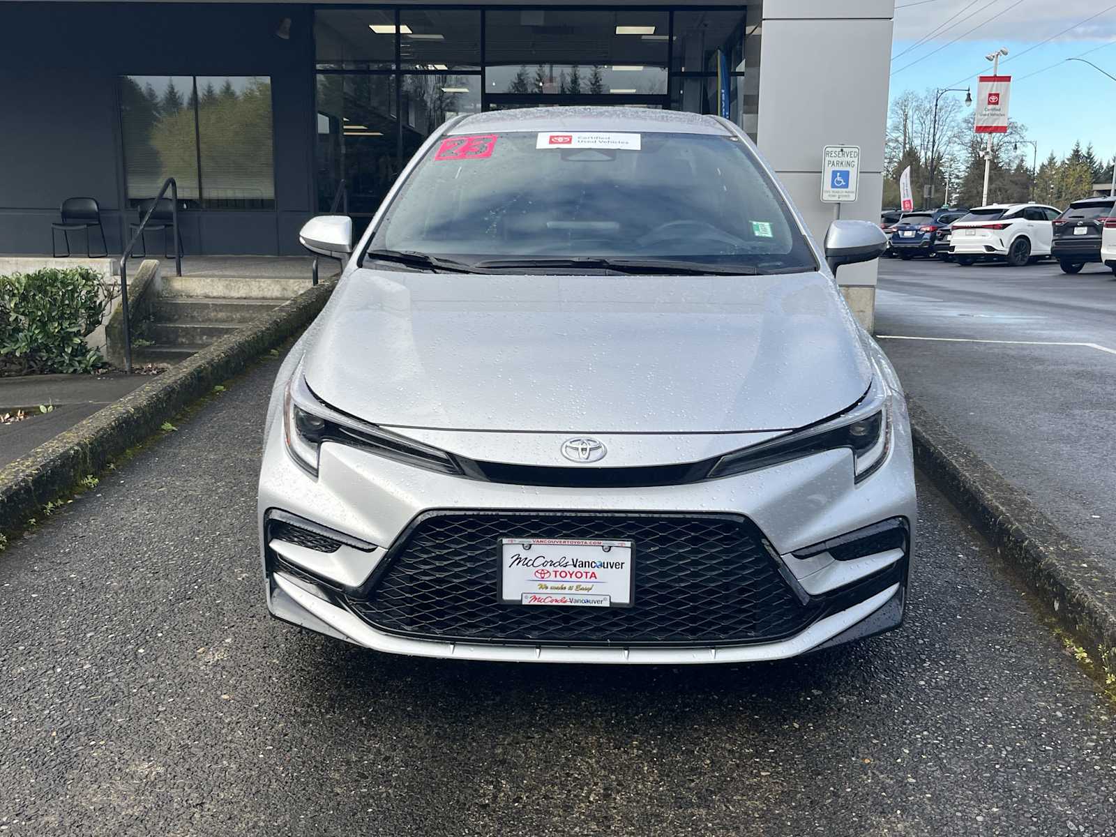 View vehicle photo 2