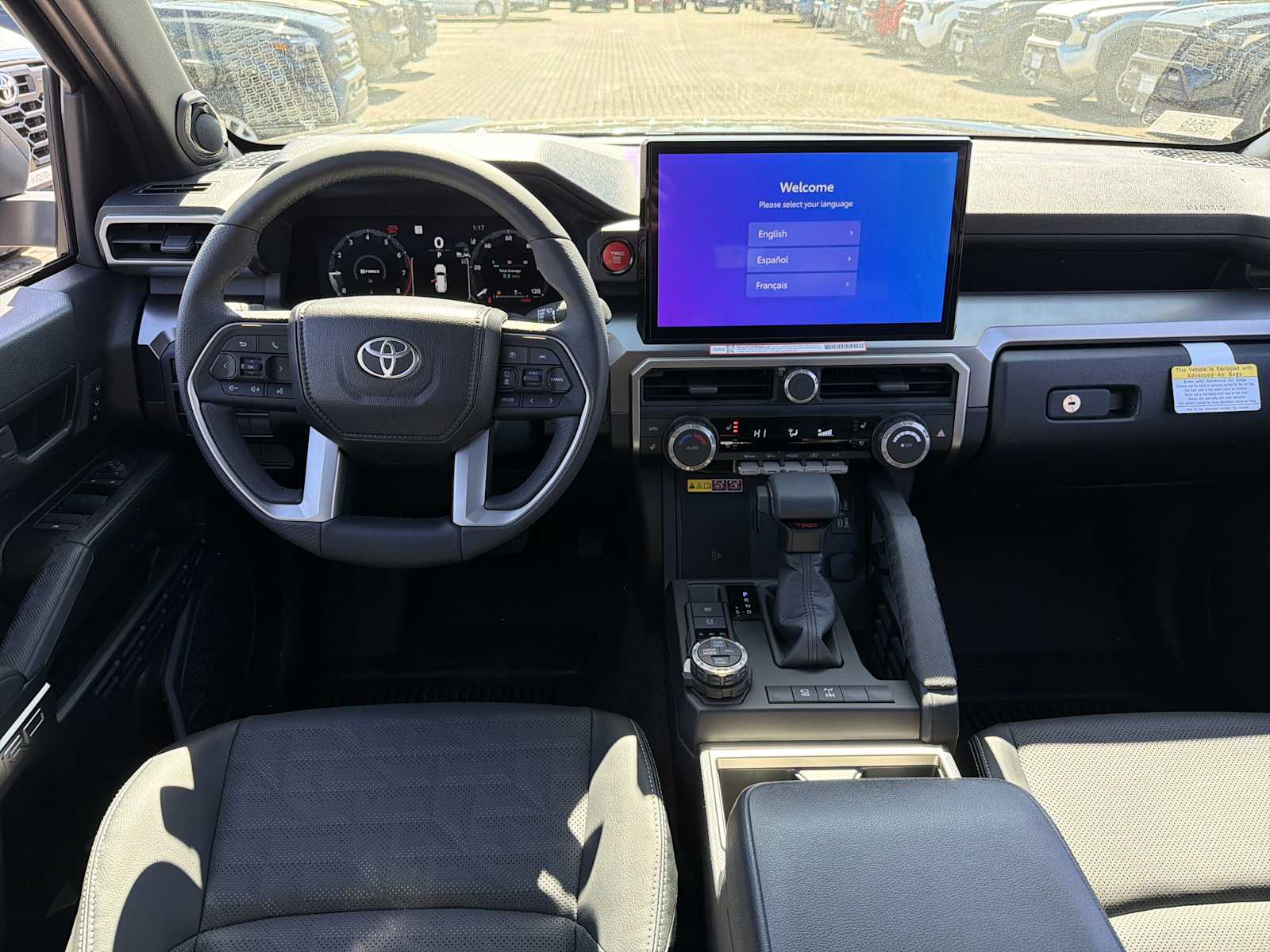 View vehicle photo 7