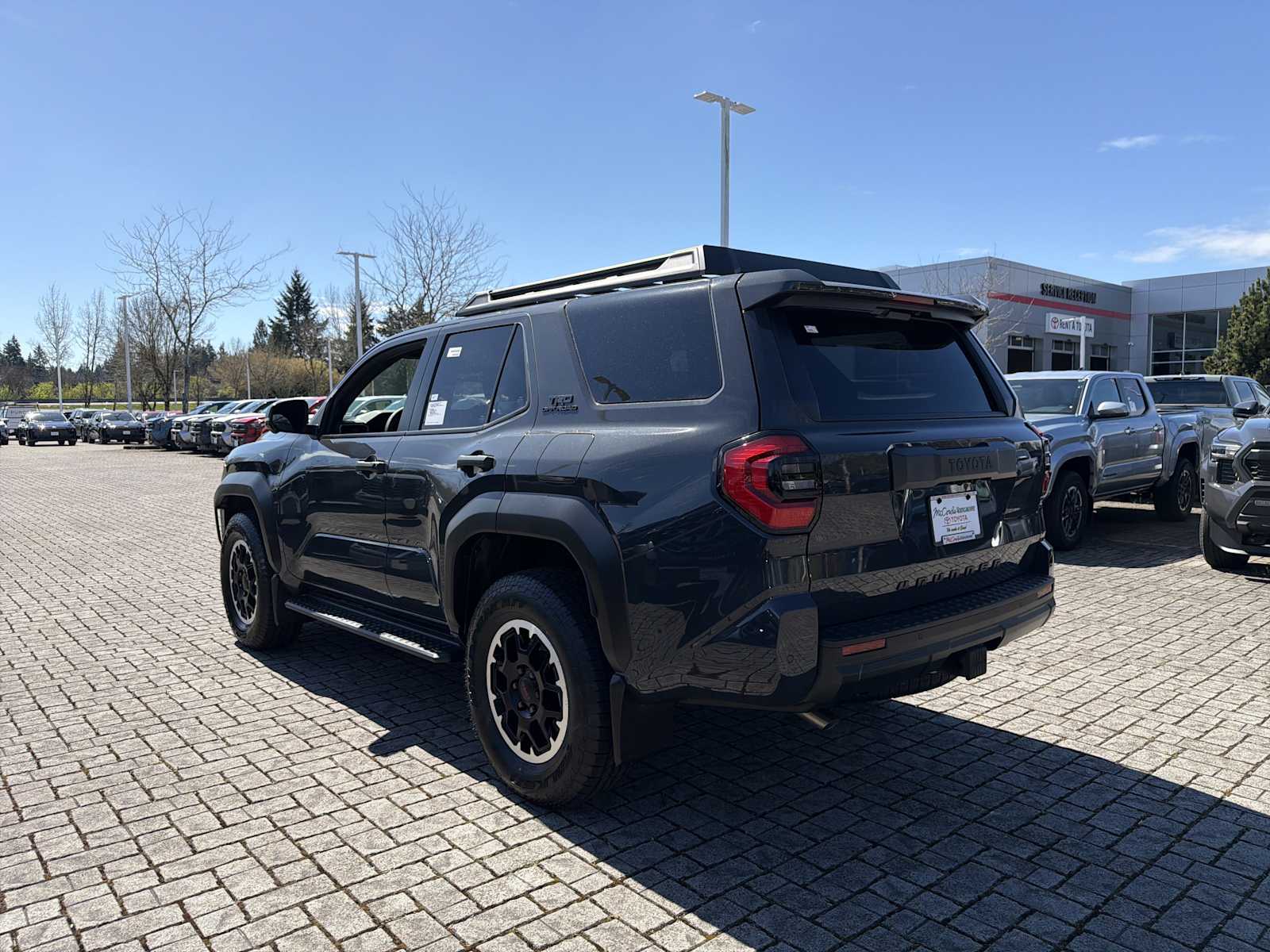 View vehicle photo 3