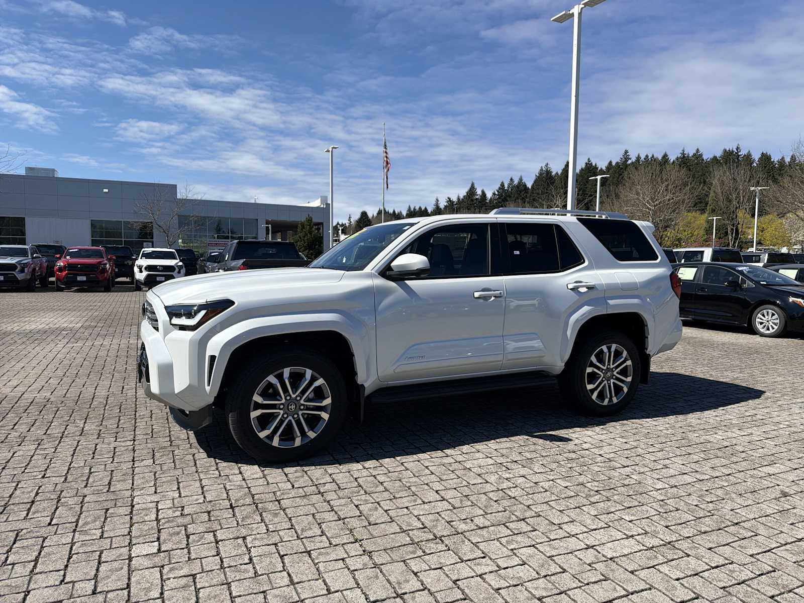 View vehicle photo 3