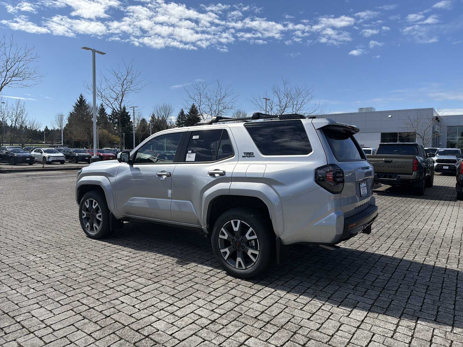 View vehicle photo 5