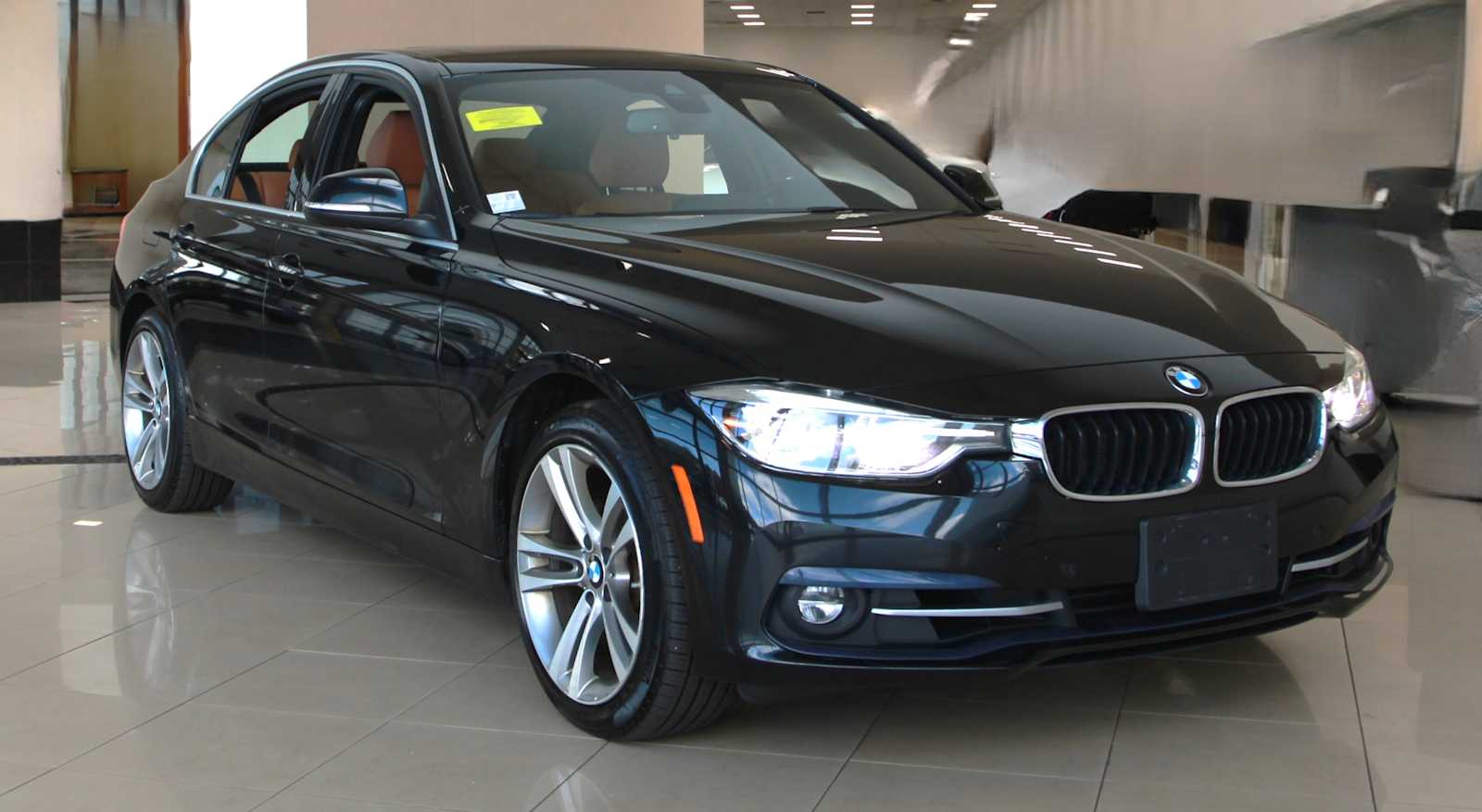 2018 BMW 3 Series 330i