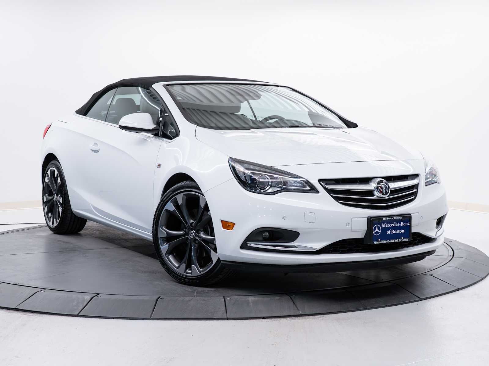 Summit White 2018 Buick Cascada Premium FWD Convertible Front-Wheel Drive 6-Speed Automatic
