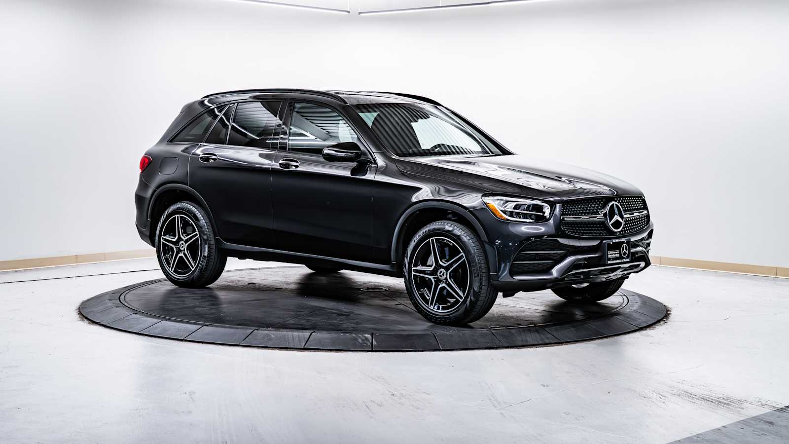 2022 Mercedes-Benz GLC 300