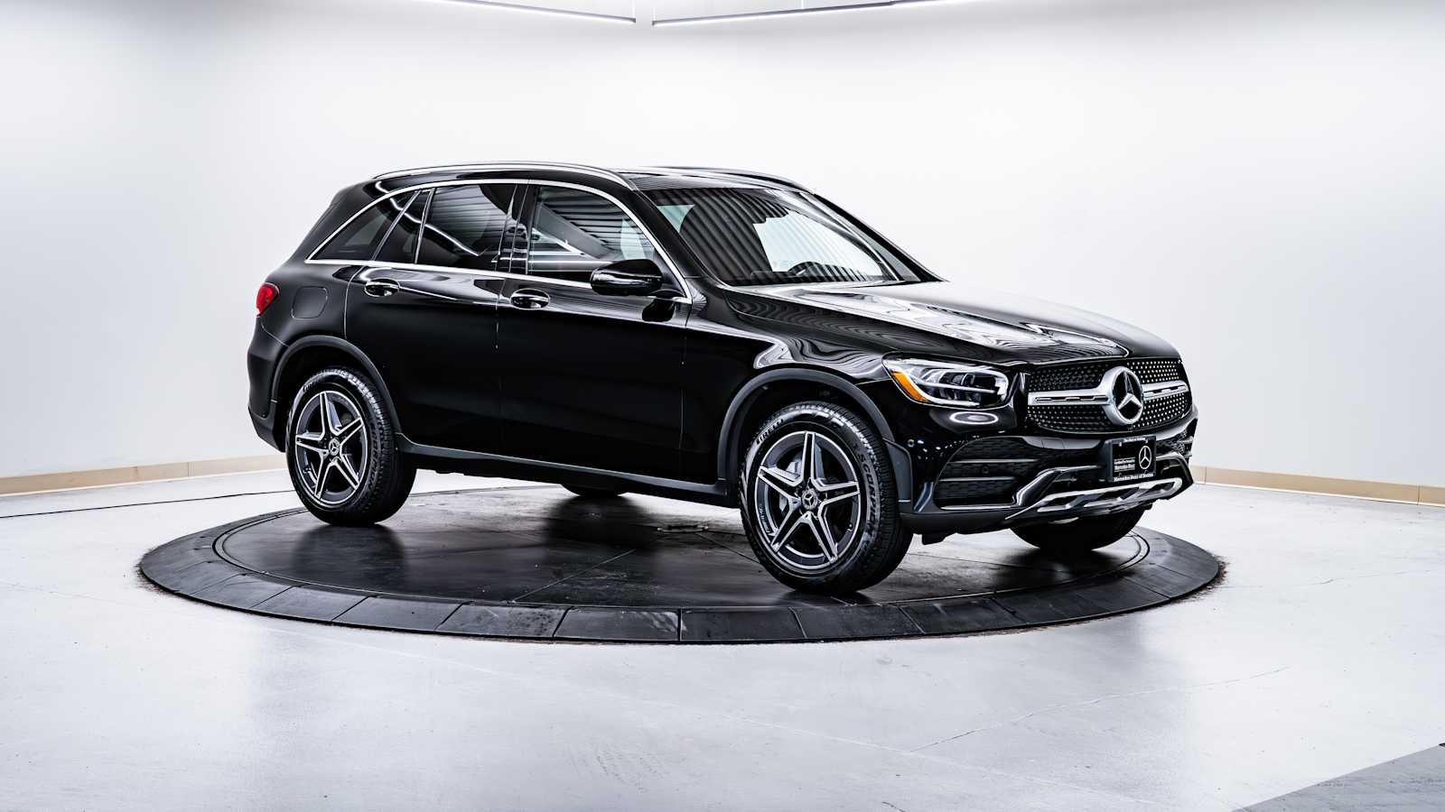 2022 Mercedes-Benz GLC 300