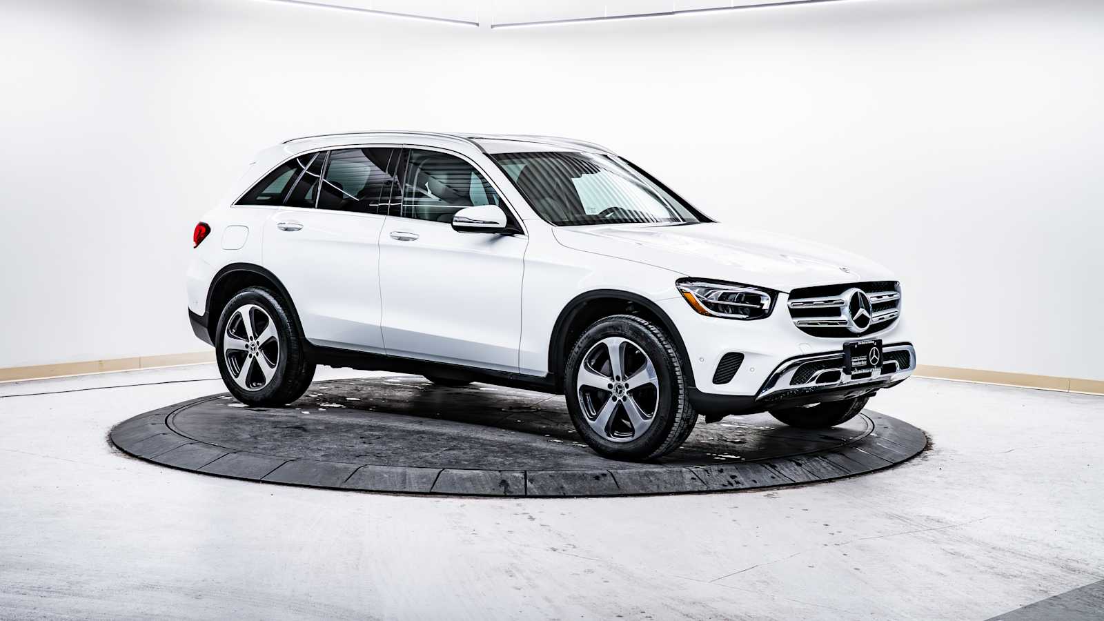 2022 Mercedes-Benz GLC 300