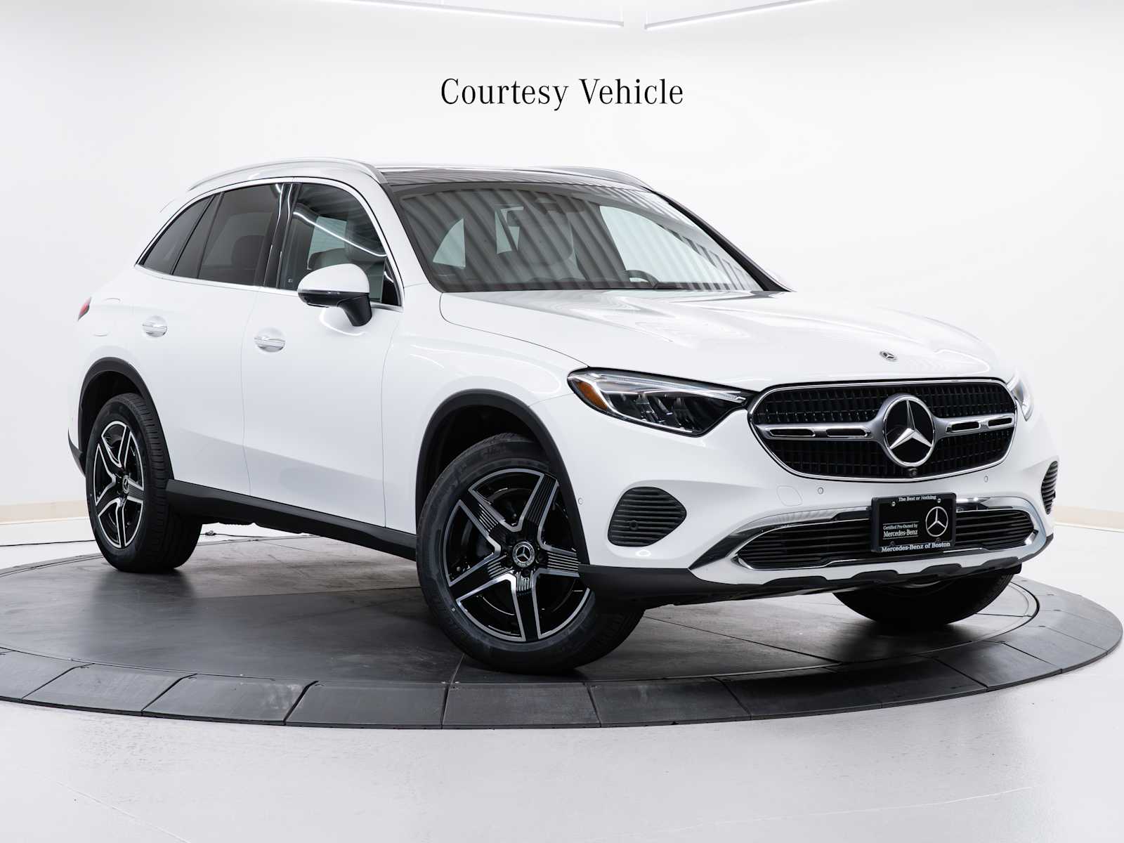 Polar White 2026 Mercedes-Benz GLC SUV / Crossover All-Wheel Drive 9-Speed Automatic