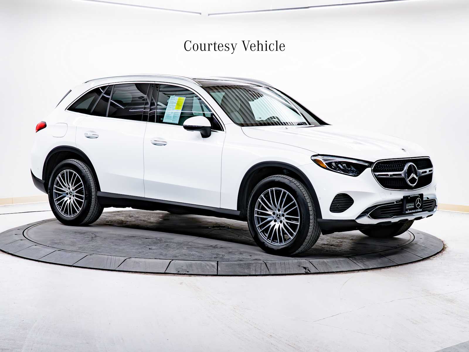 2026 Mercedes-Benz GLC 300 4MATIC