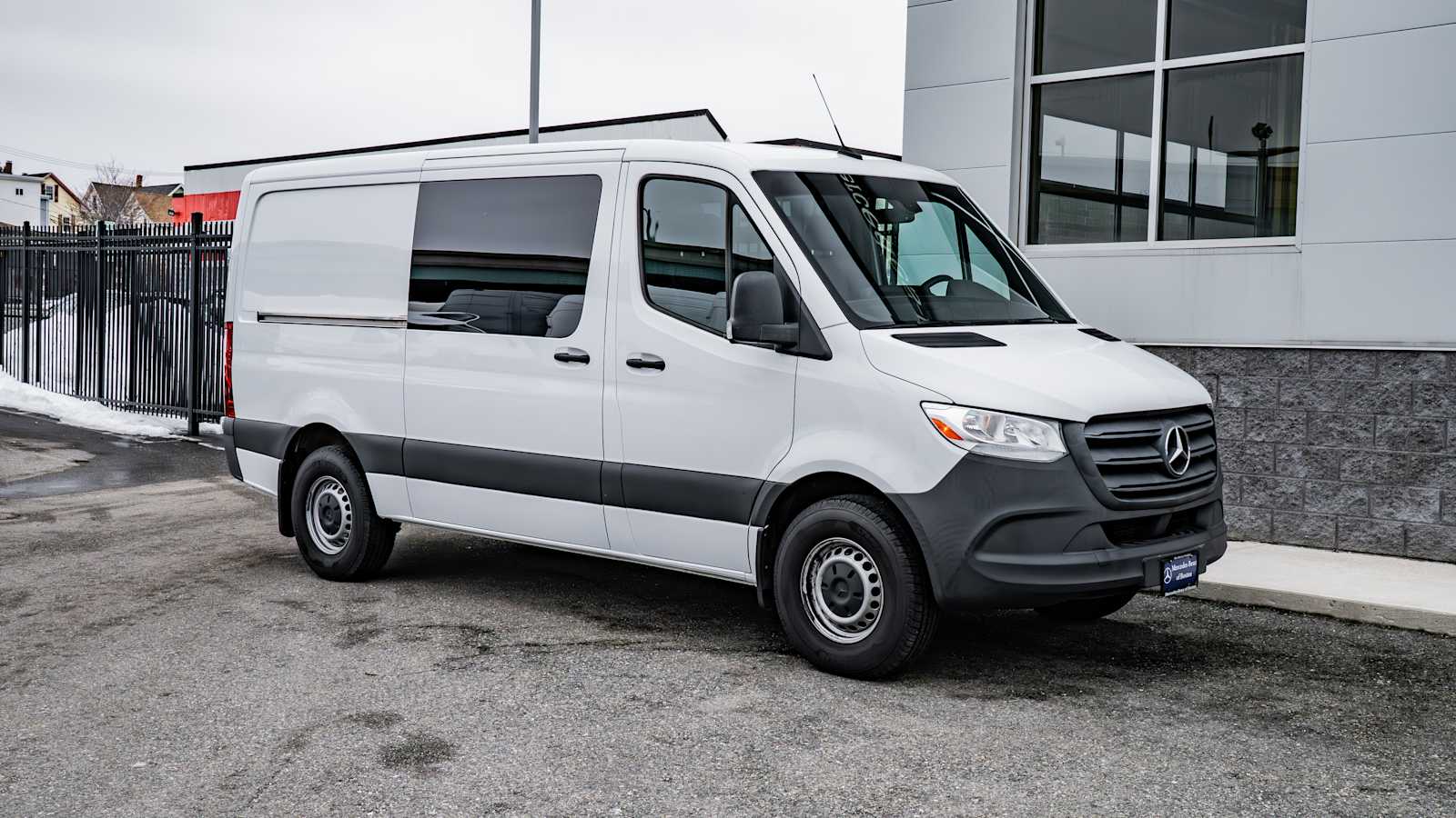 2021 Mercedes-Benz Sprinter 2500 144 Crew Van RWD