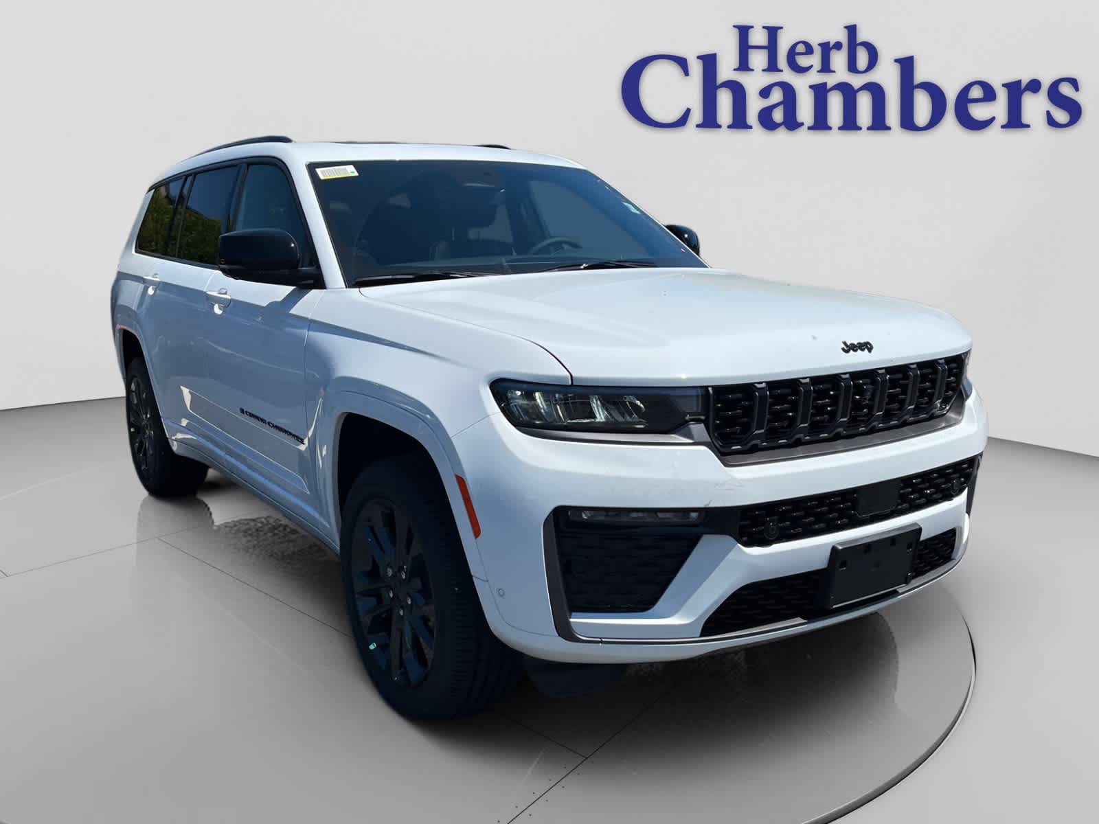 2026 Jeep Grand Cherokee L Limited Reserve 4x4's photo