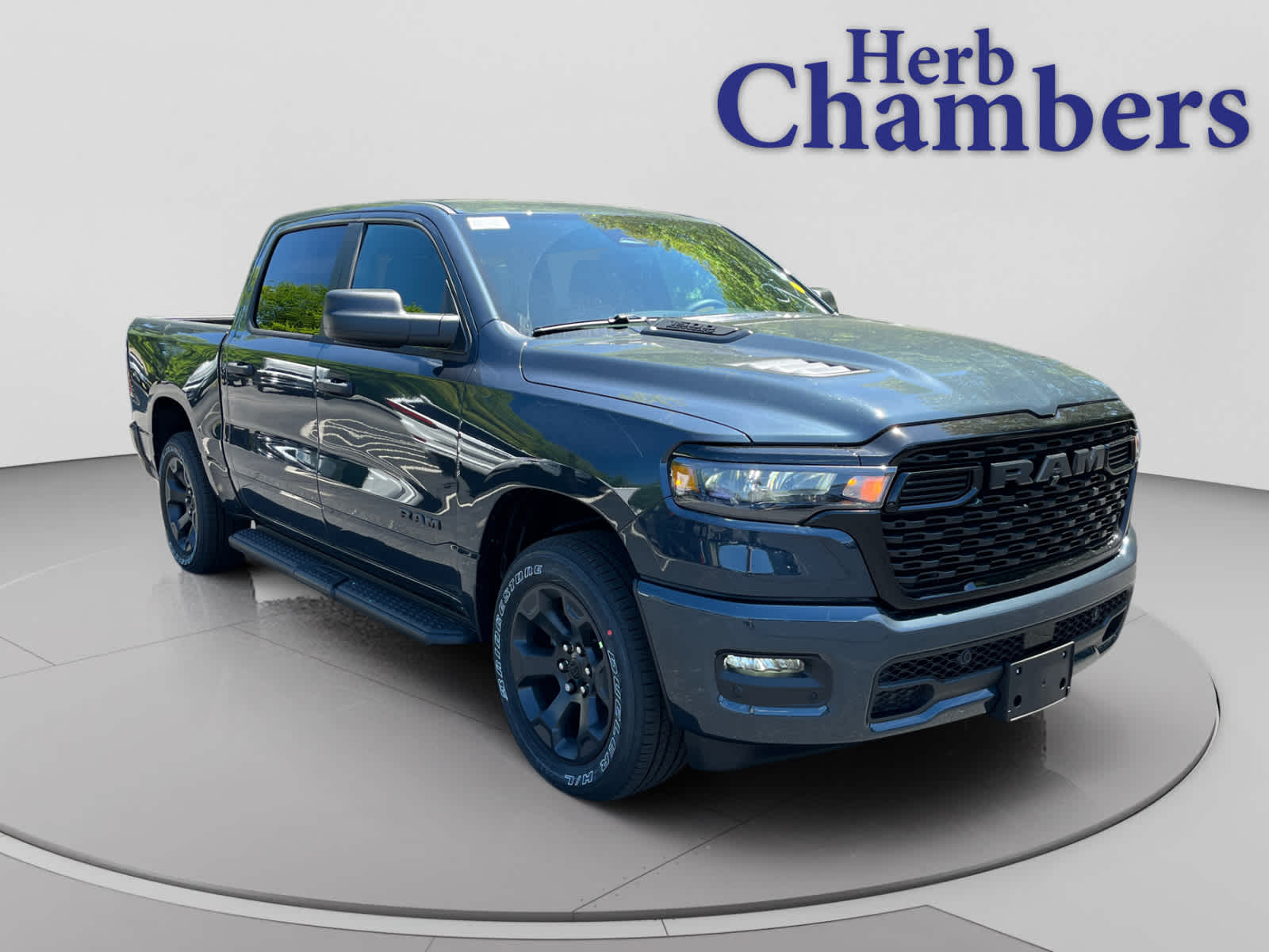 2026 RAM 1500 Express 4x4 Crew Cab 5'7's photo