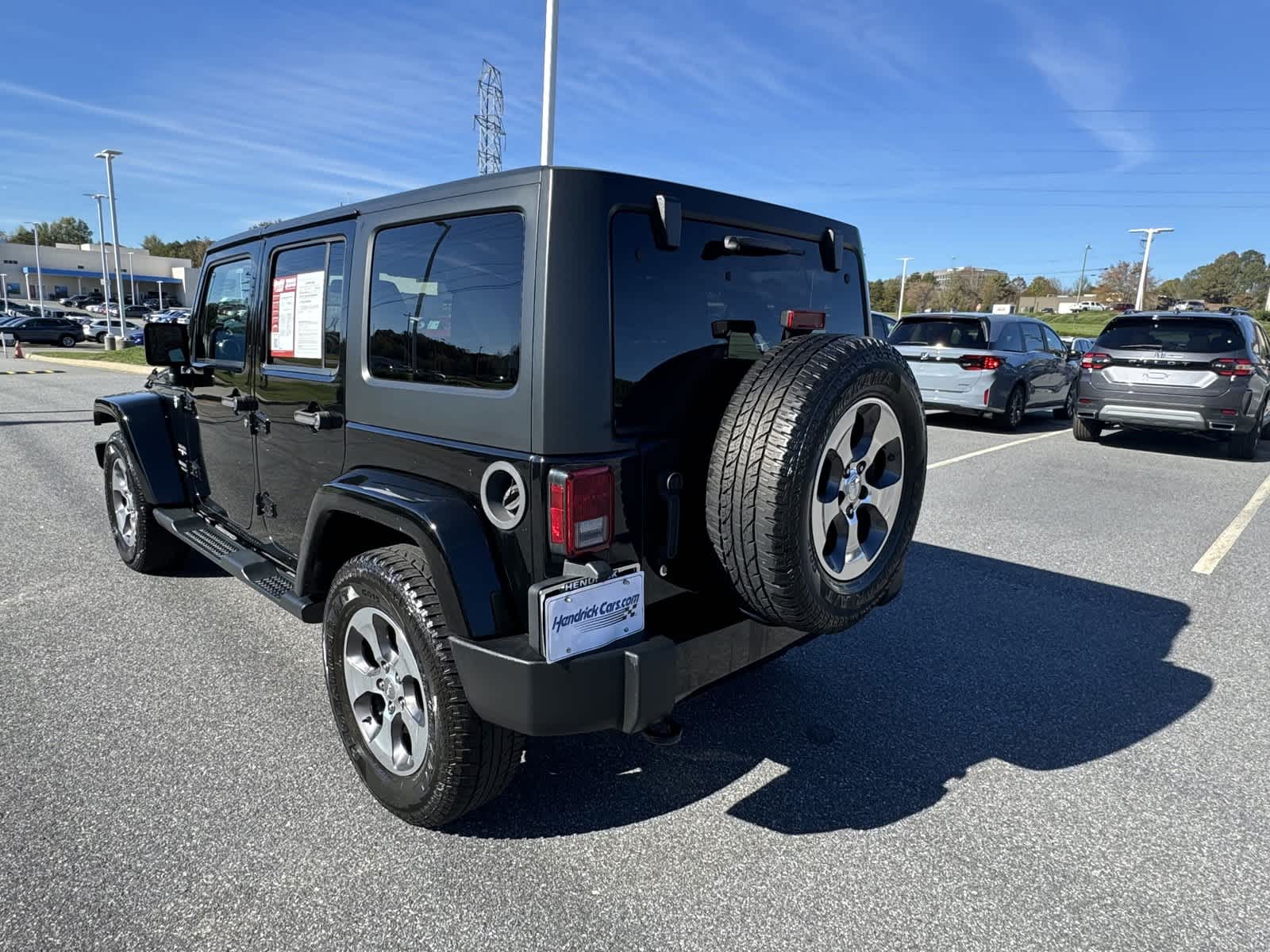 2016 Jeep Wrangler Unlimited Sahara 10