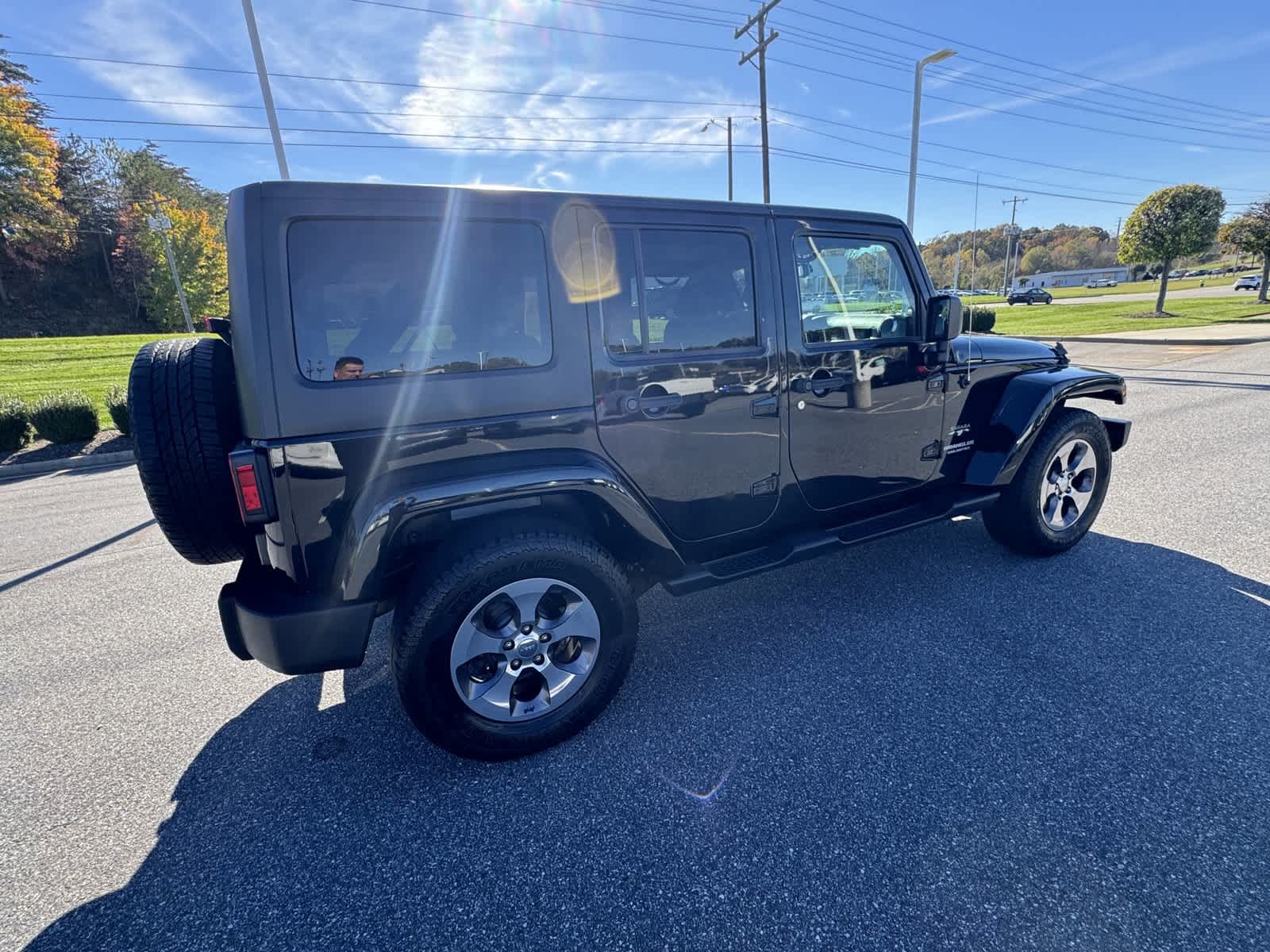 2016 Jeep Wrangler Unlimited Sahara 12