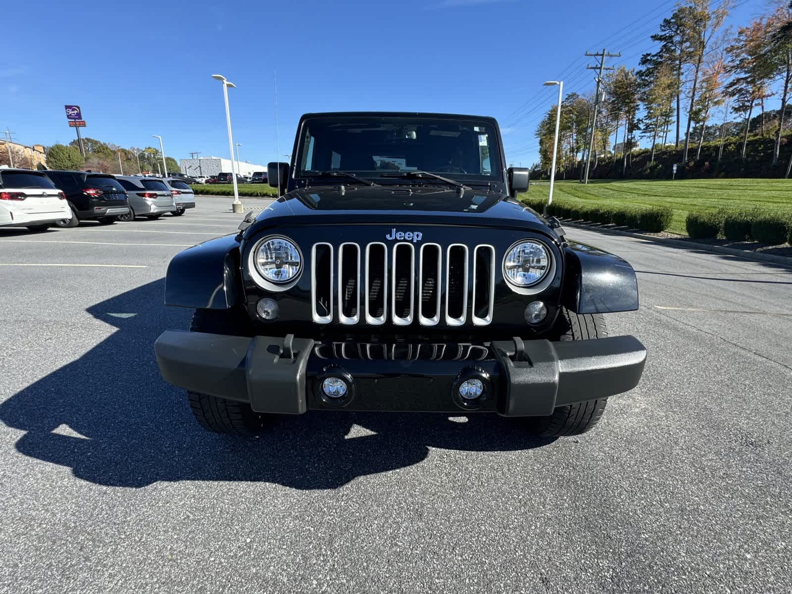 2016 Jeep Wrangler Unlimited Sahara 5