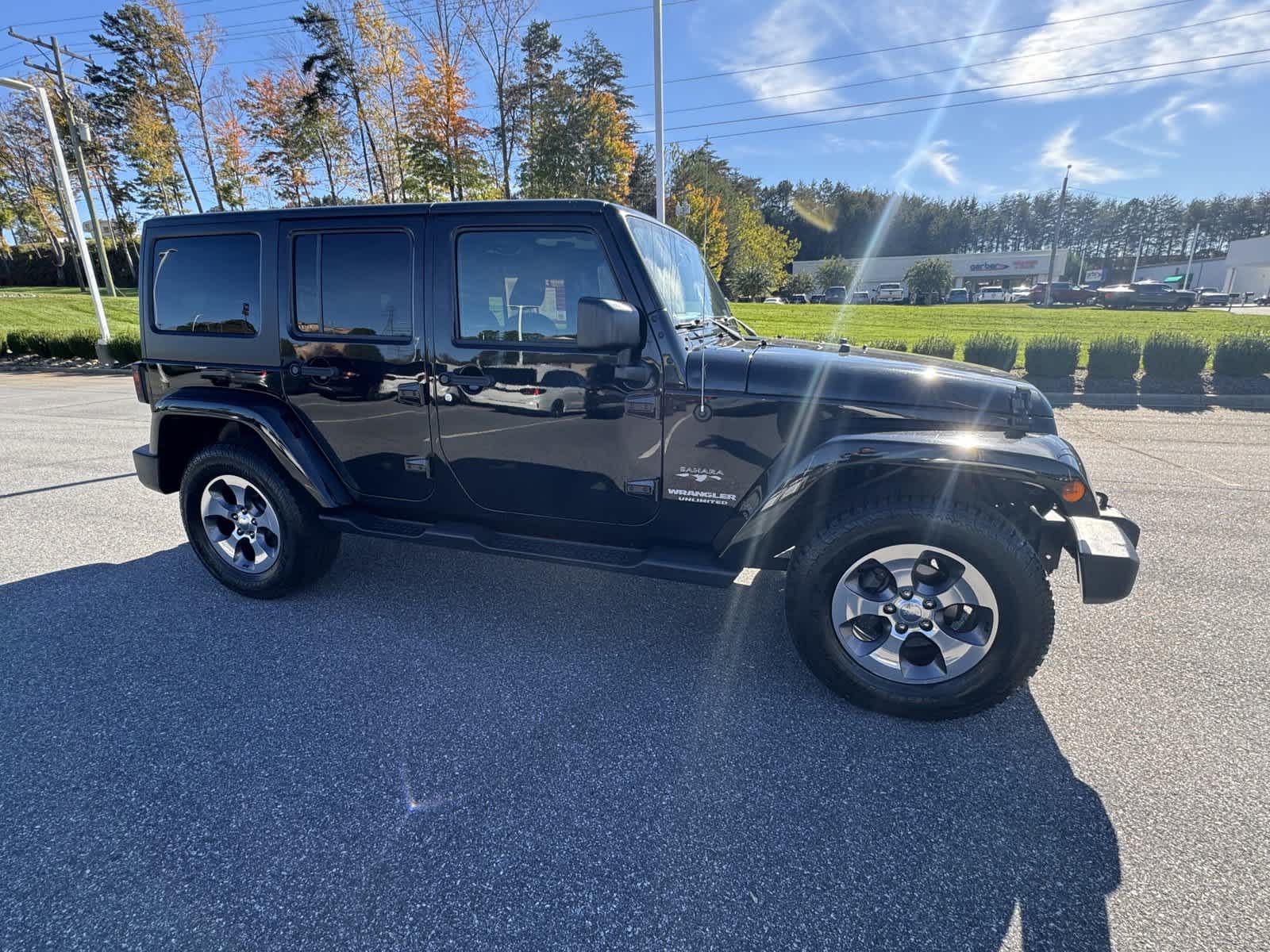 2016 Jeep Wrangler Unlimited Sahara 3