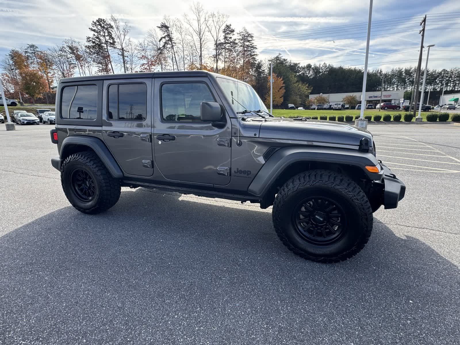 2023 Jeep Wrangler Sport 2