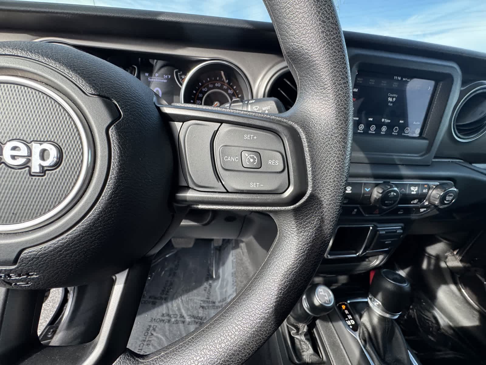 2023 Jeep Wrangler Sport 22