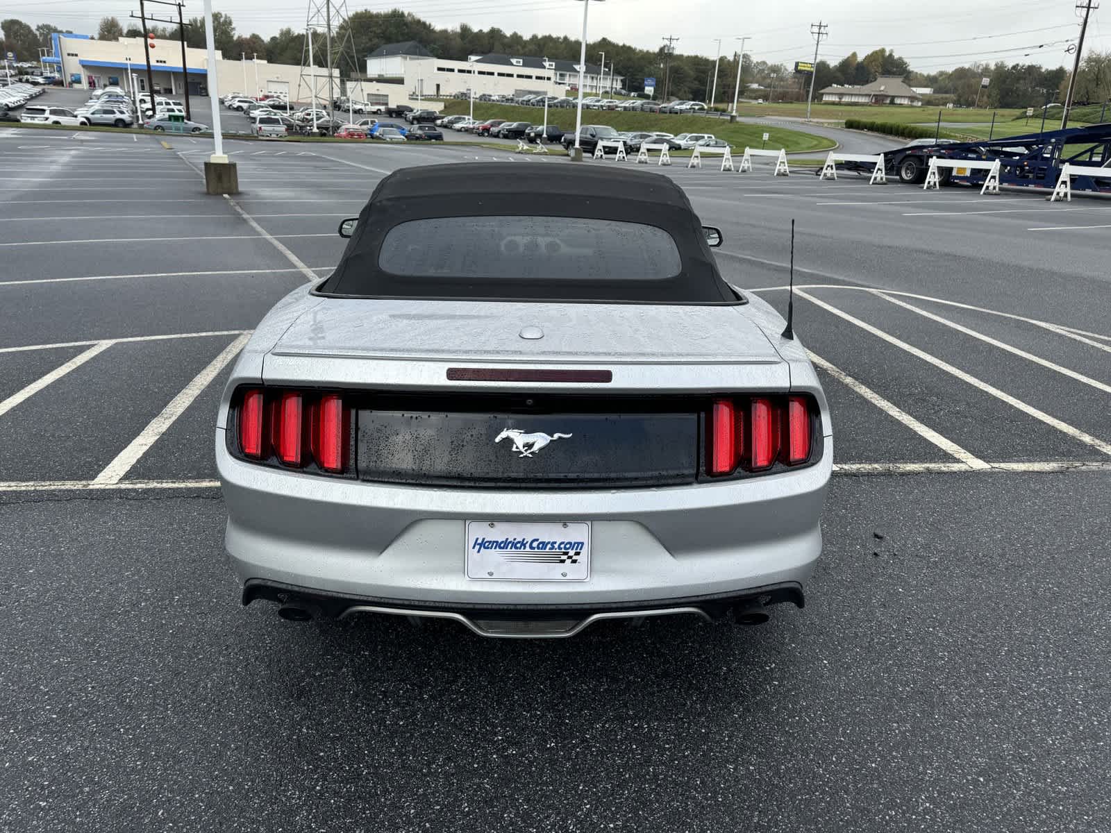 2017 Ford Mustang EcoBoost Premium 8