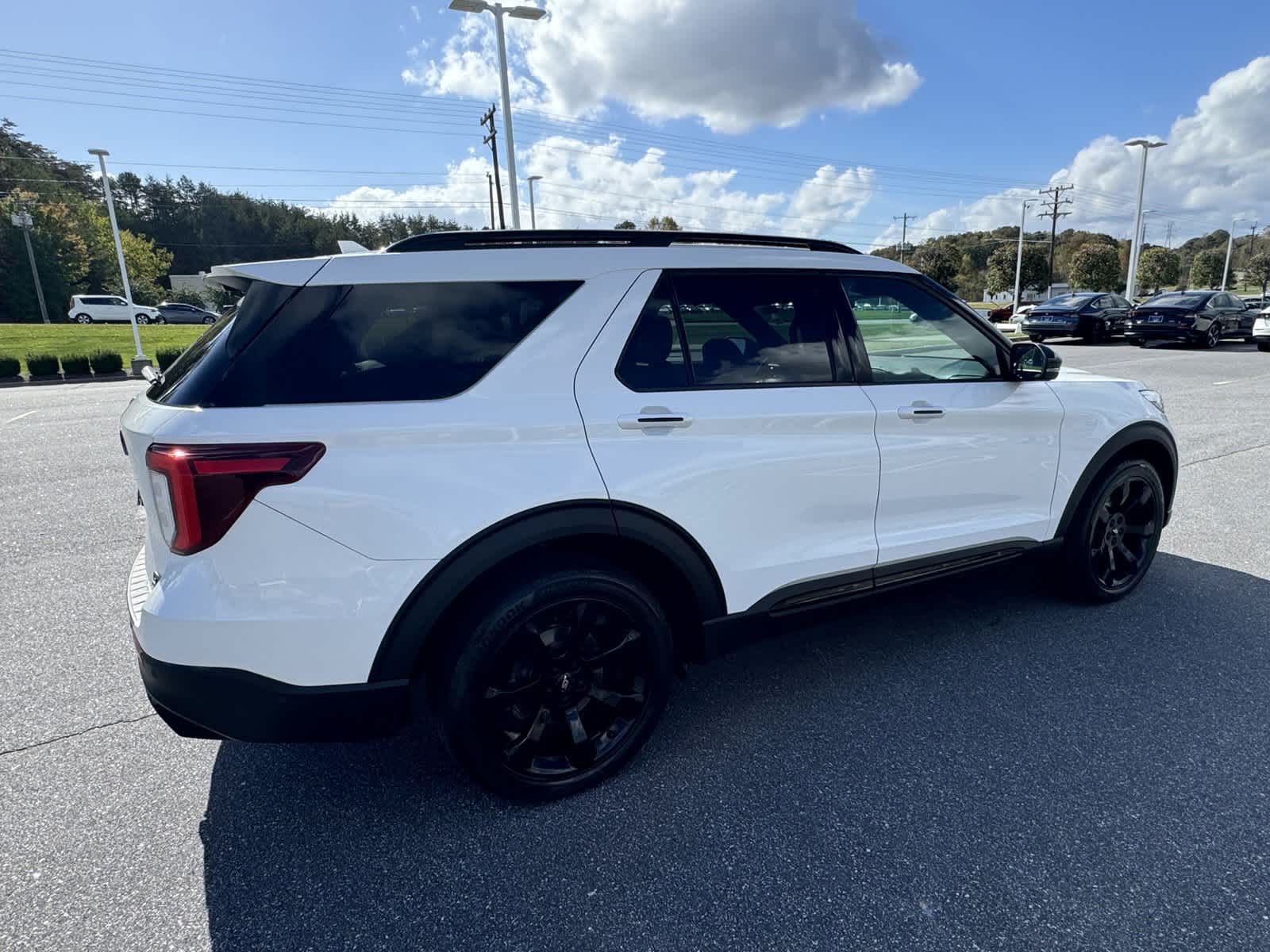 2020 Ford Explorer ST 8