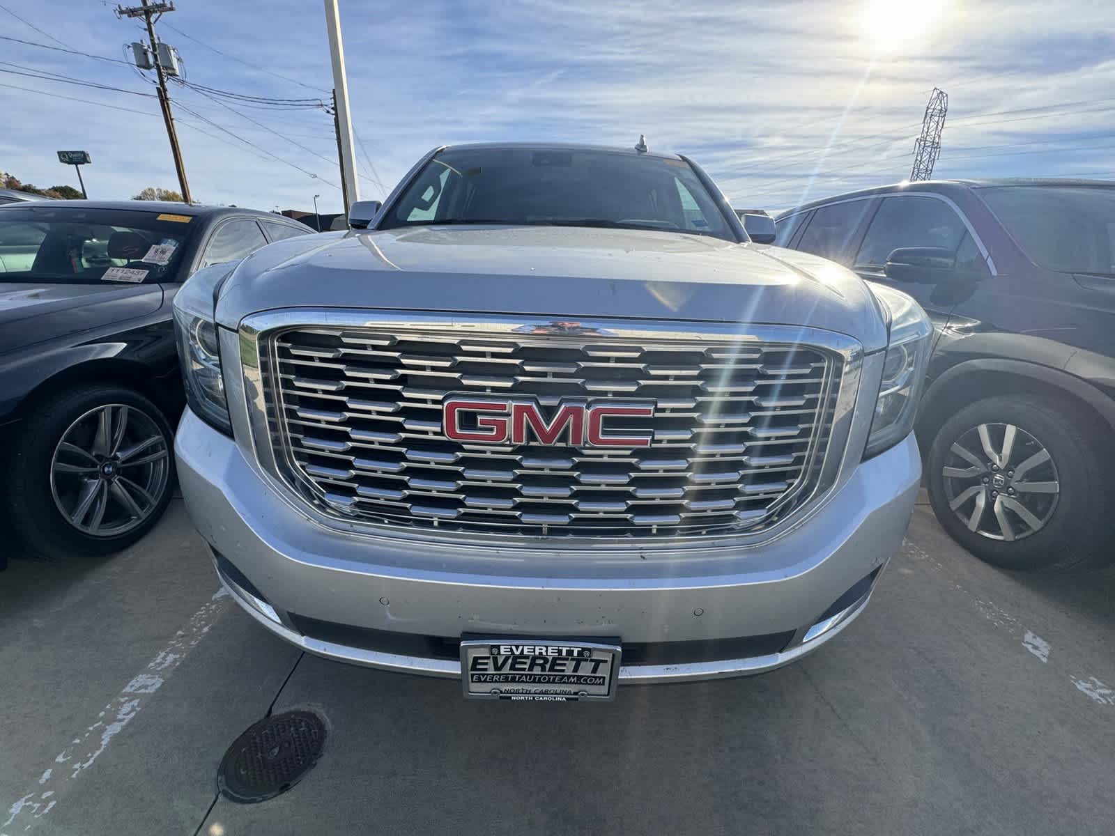 2020 GMC Yukon XL Denali 3