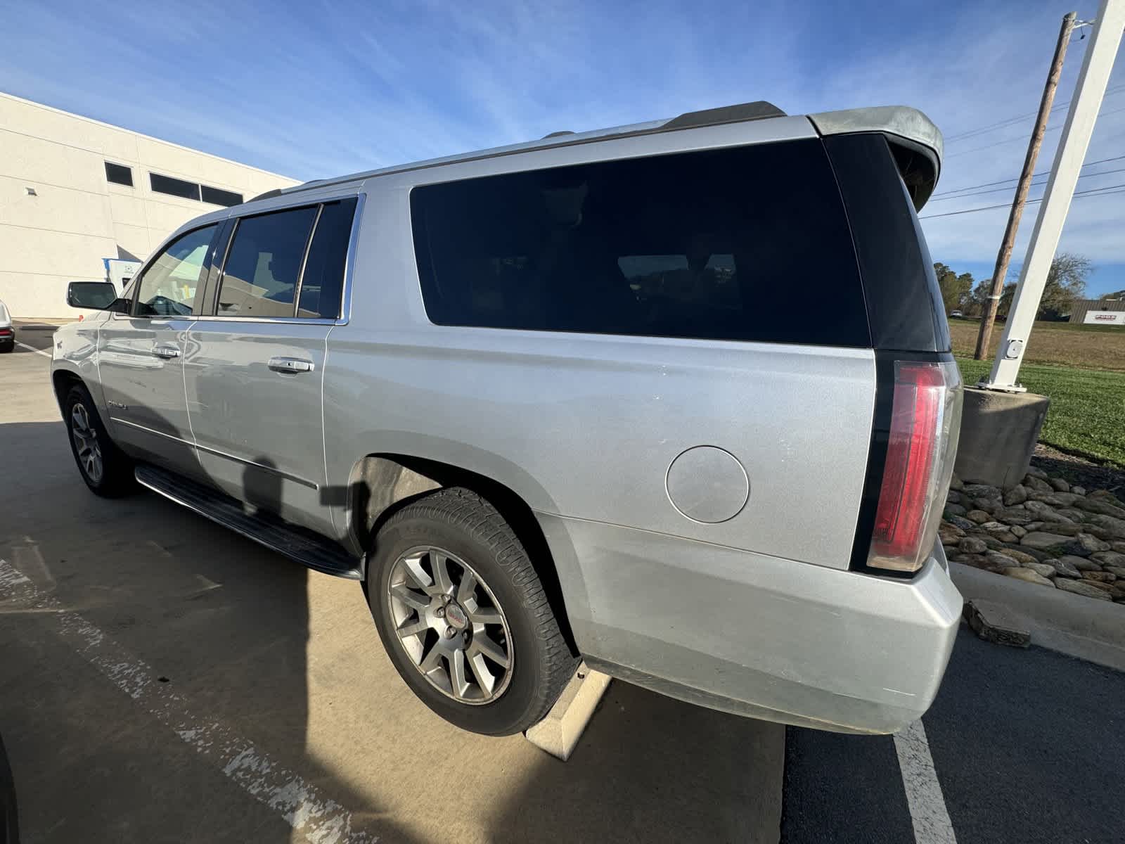 2020 GMC Yukon XL Denali 5