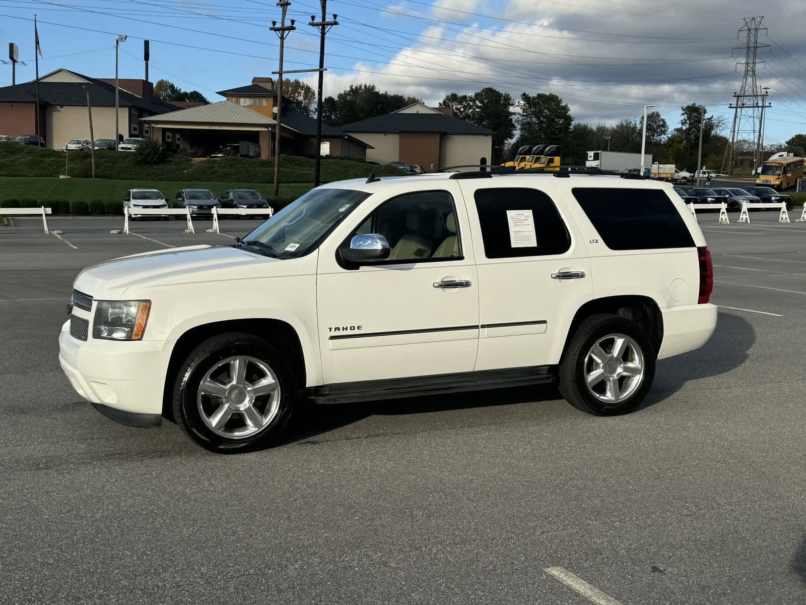 2011 Chevrolet Tahoe LTZ 3