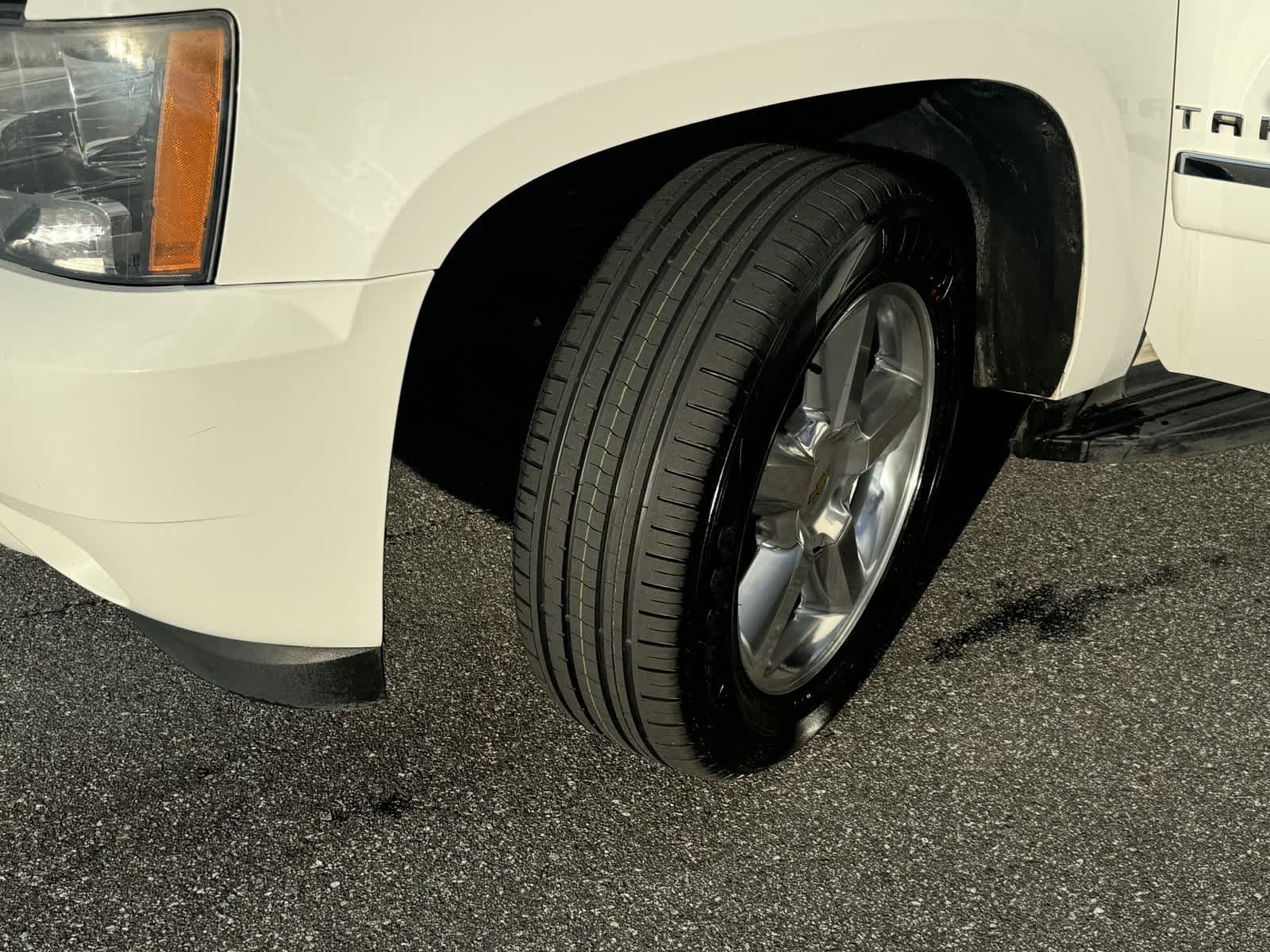 2011 Chevrolet Tahoe LTZ 10