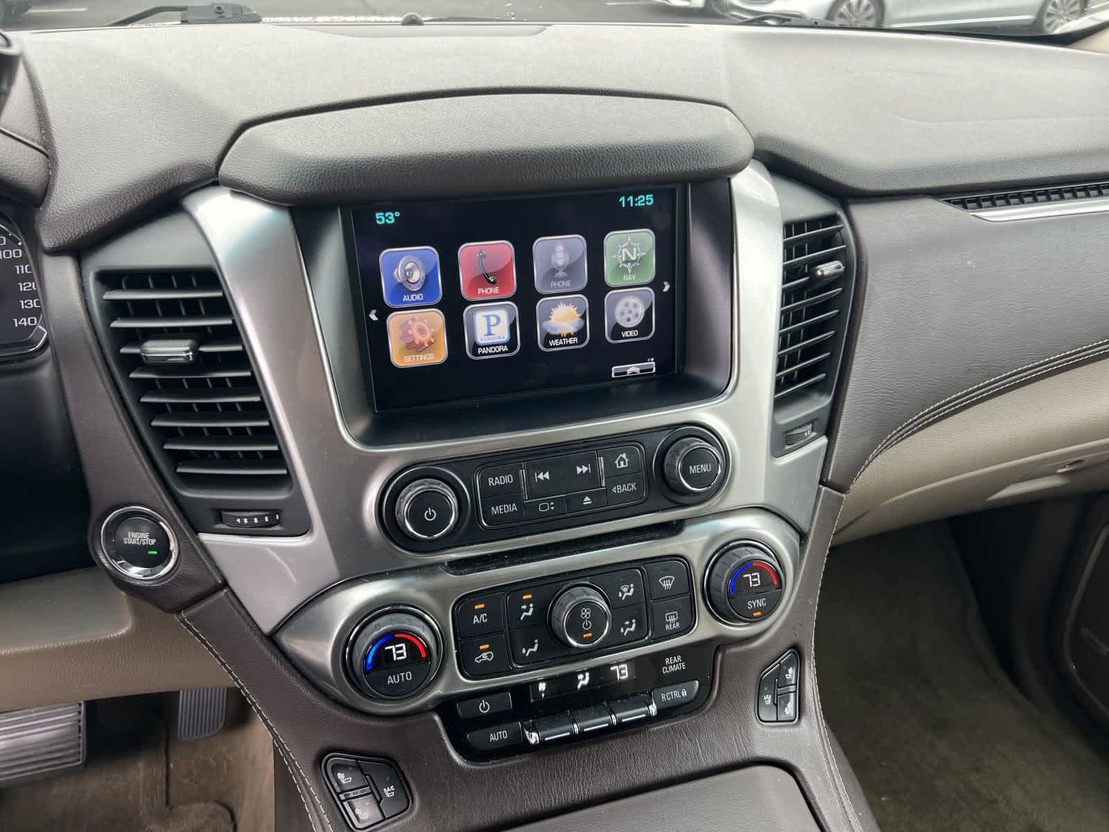 2015 Chevrolet Suburban LTZ 28