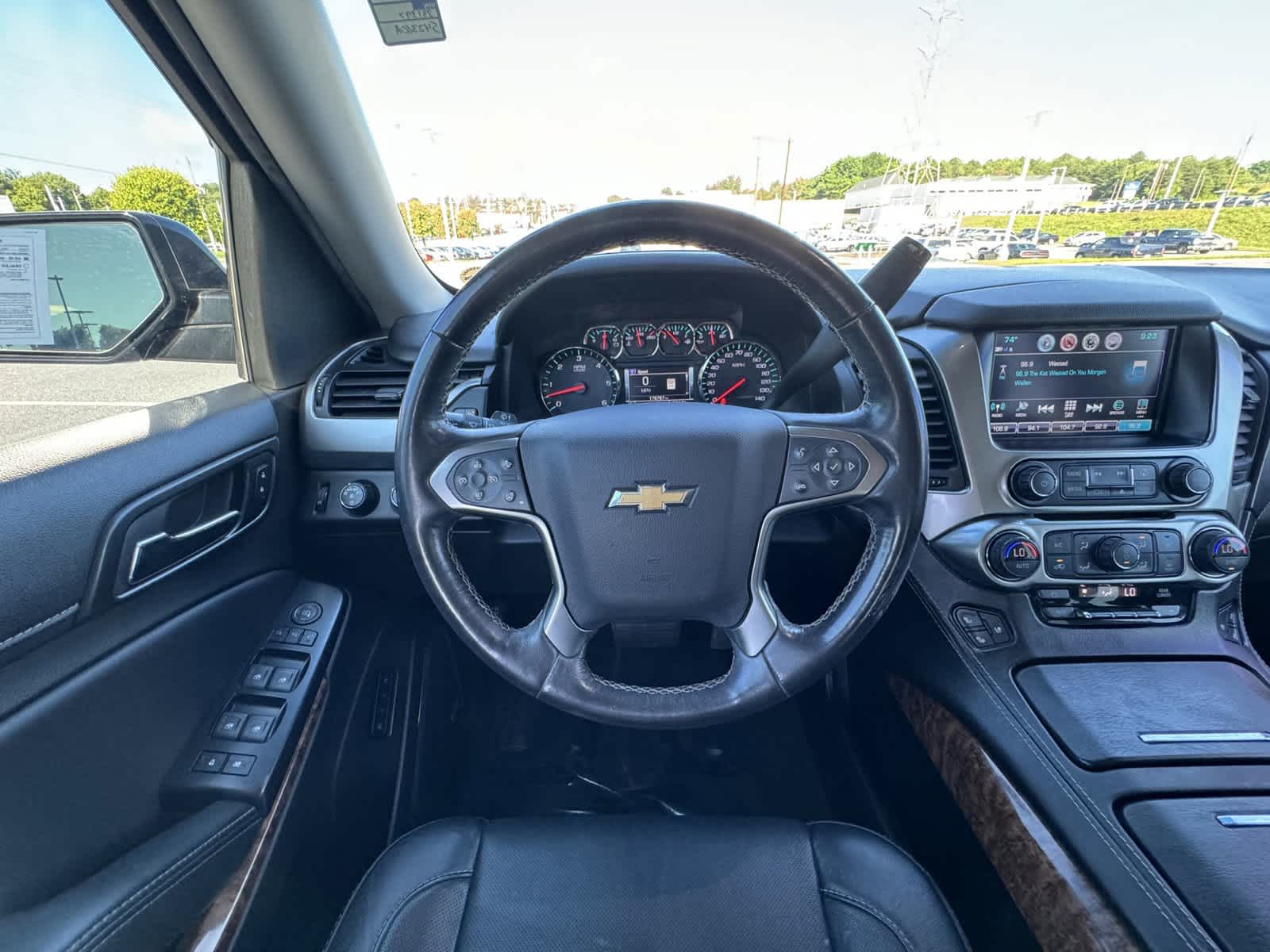 2018 Chevrolet Tahoe Premier 16