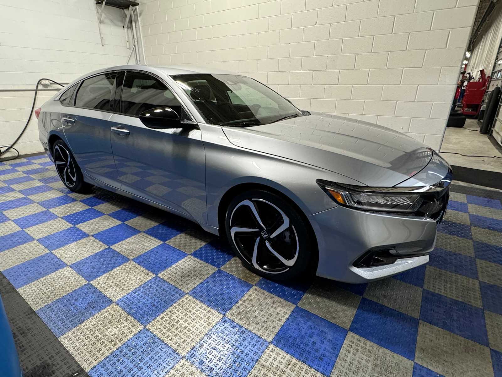 2022 Honda Accord Sport 2