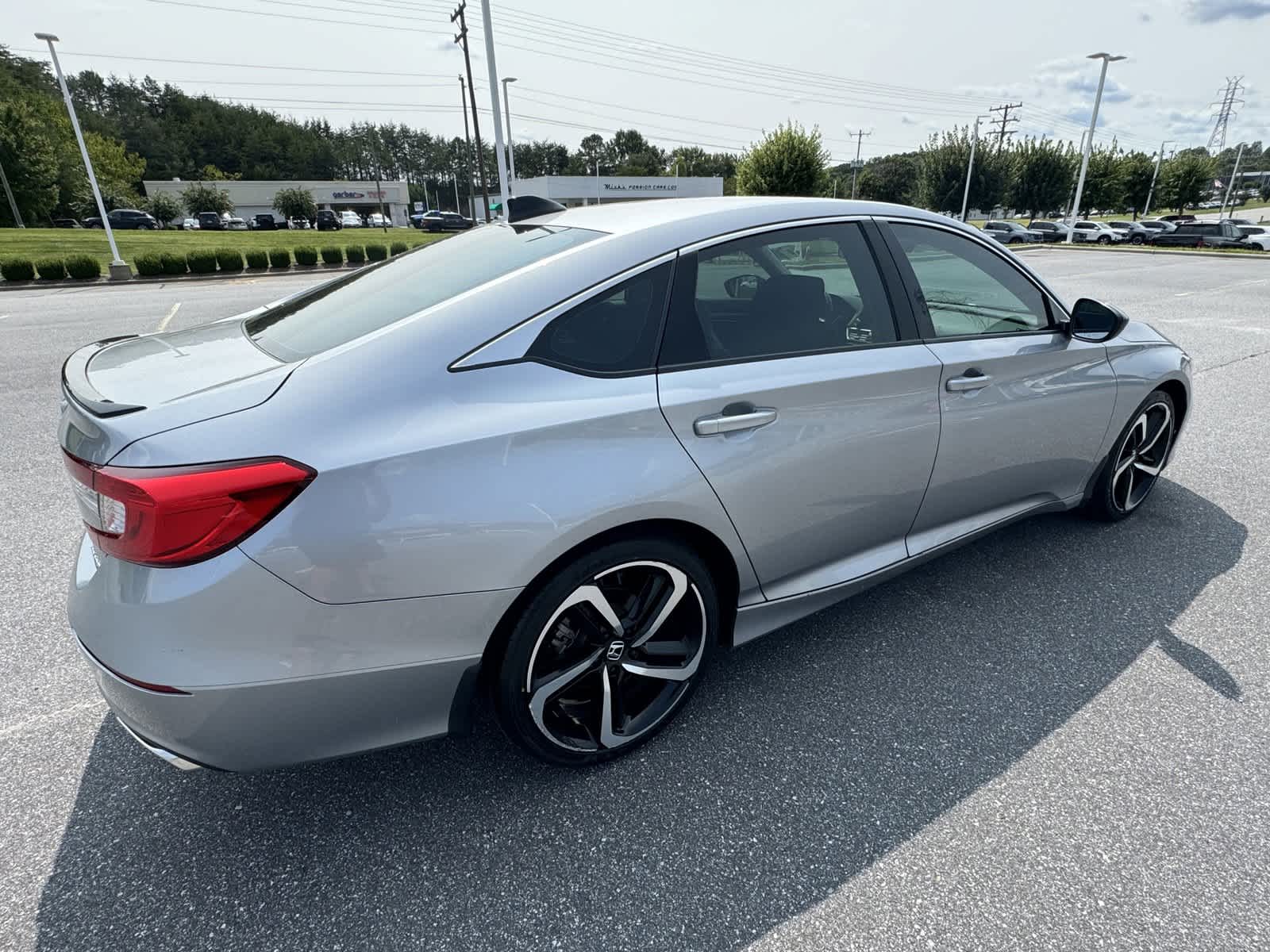 2022 Honda Accord Sport SE 8